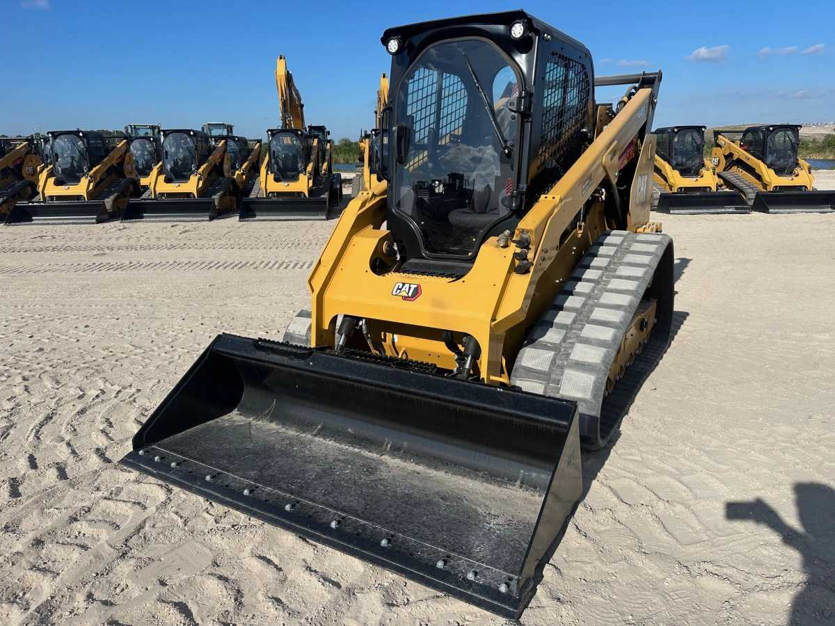 2024 CAT 299D3 Photo 1