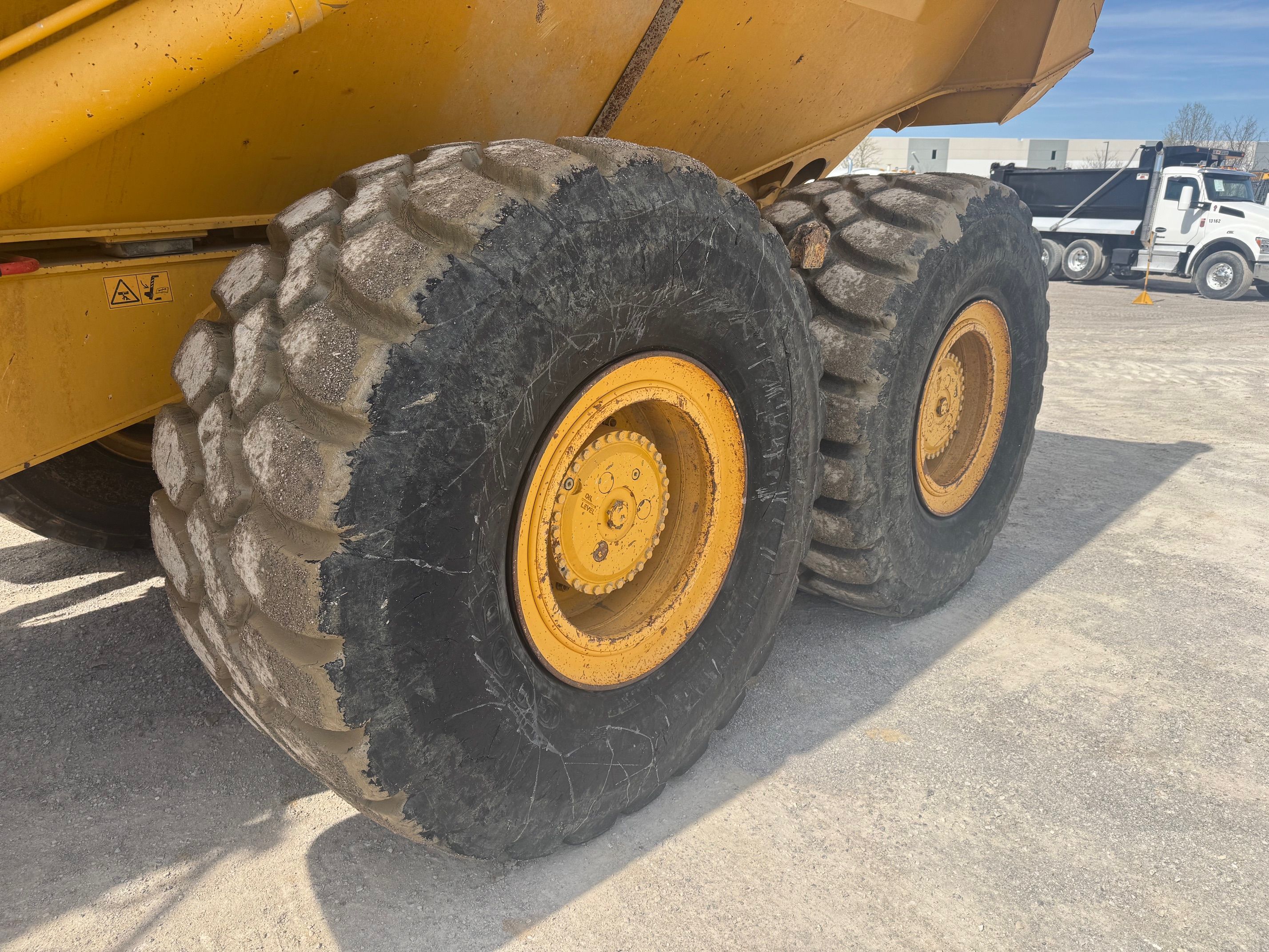 2017 BELL B50D Photo 9 Thumbnail