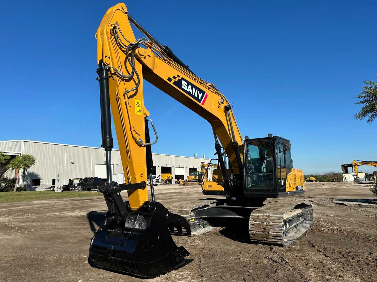 2022 SANY SY225C Photo 1