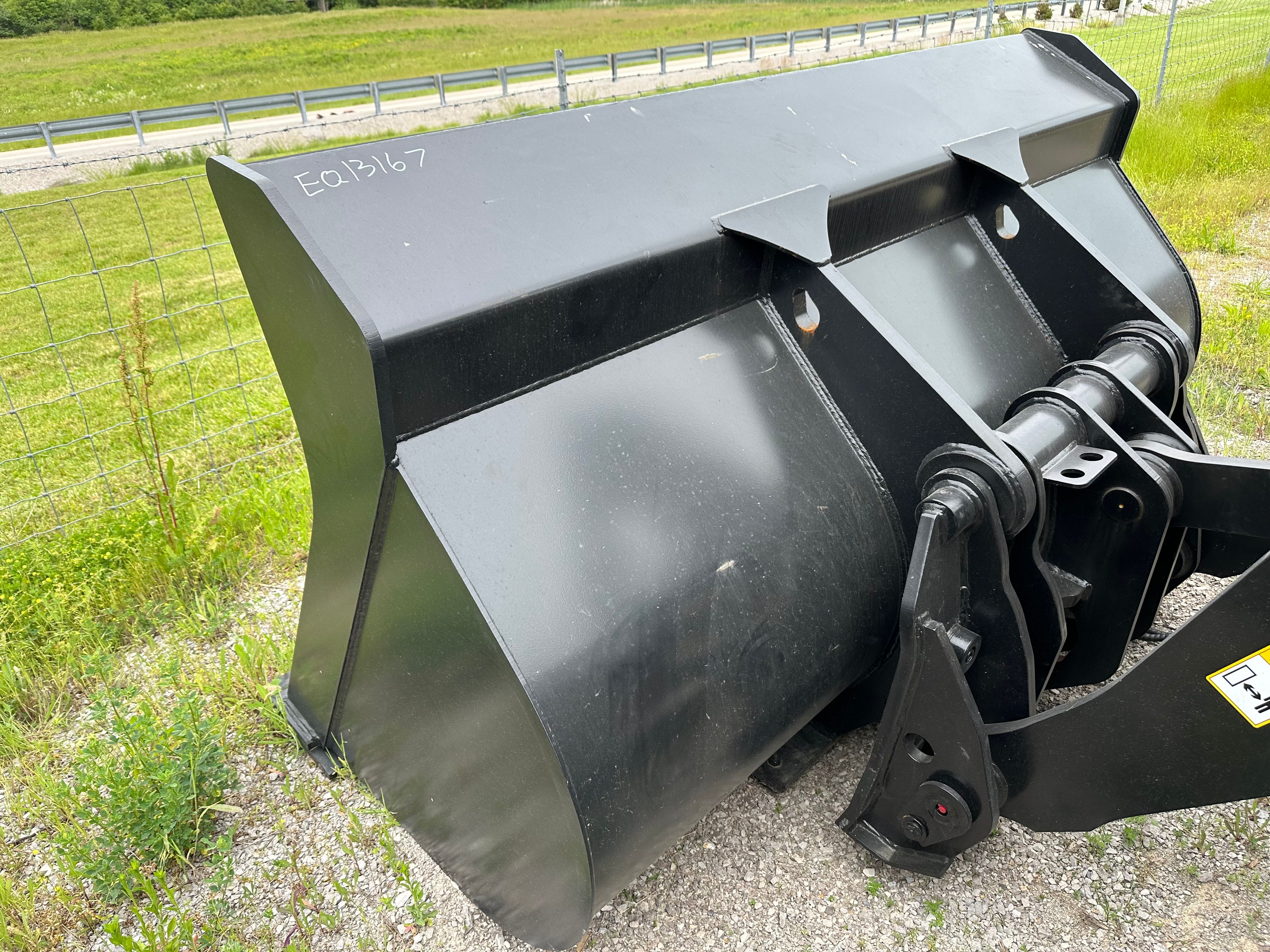 WHEEL LOADER BUCKET FOR SW305K Photo 1 Thumbnail