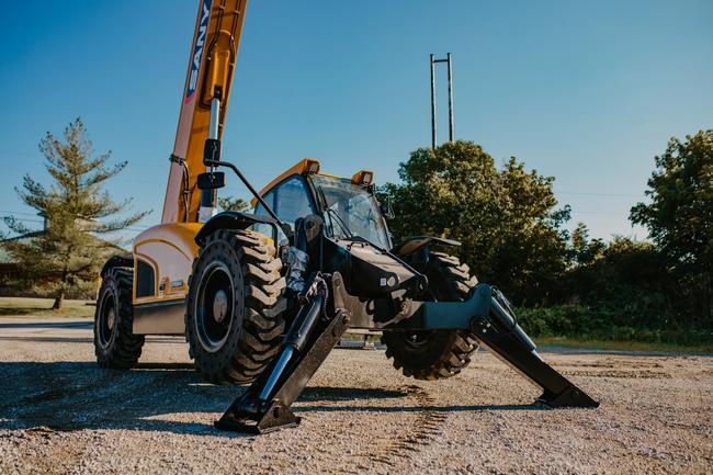 SANY telehandler with outriggers down