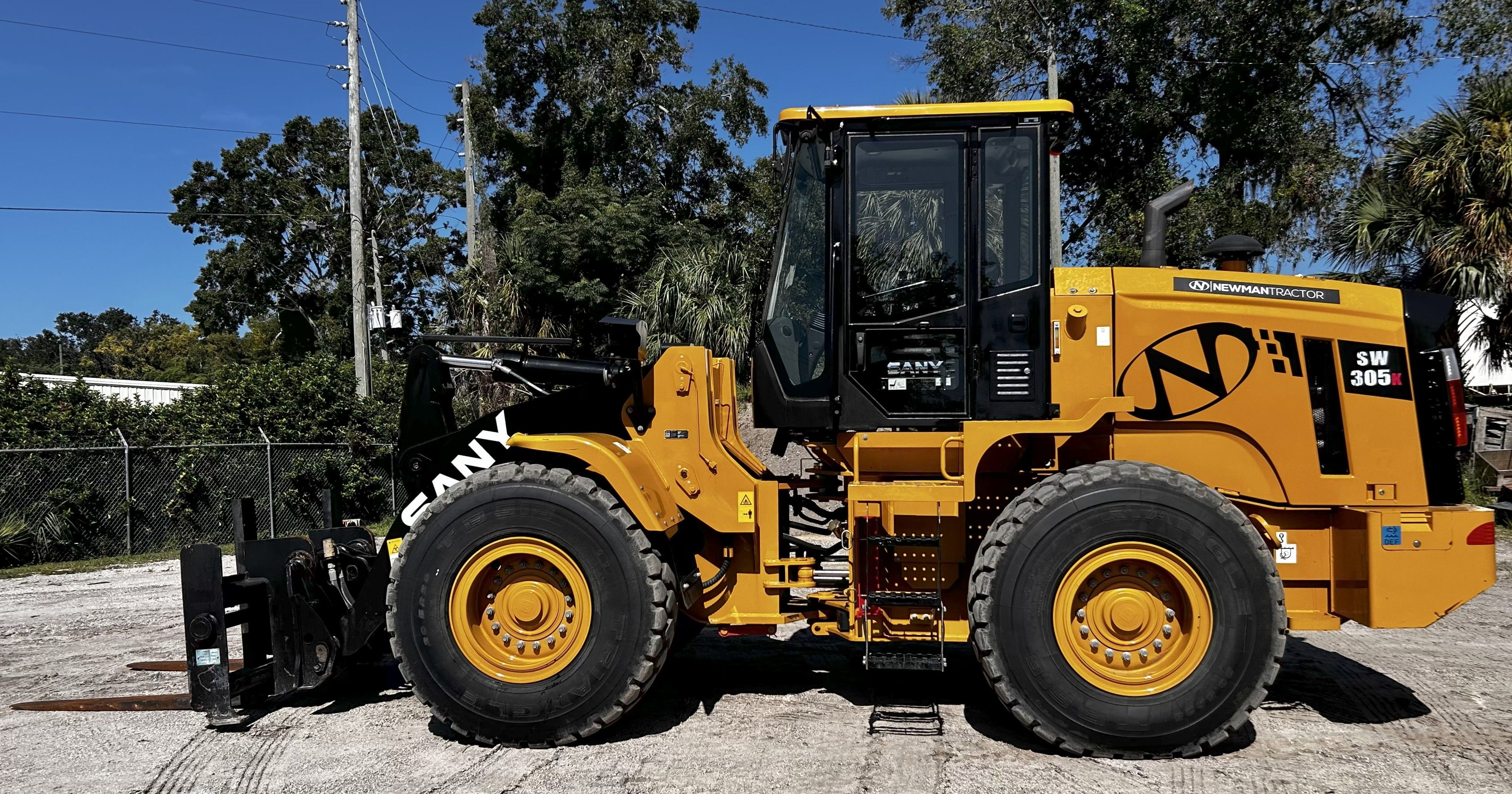2022 SANY SW305K Photo 2 Thumbnail