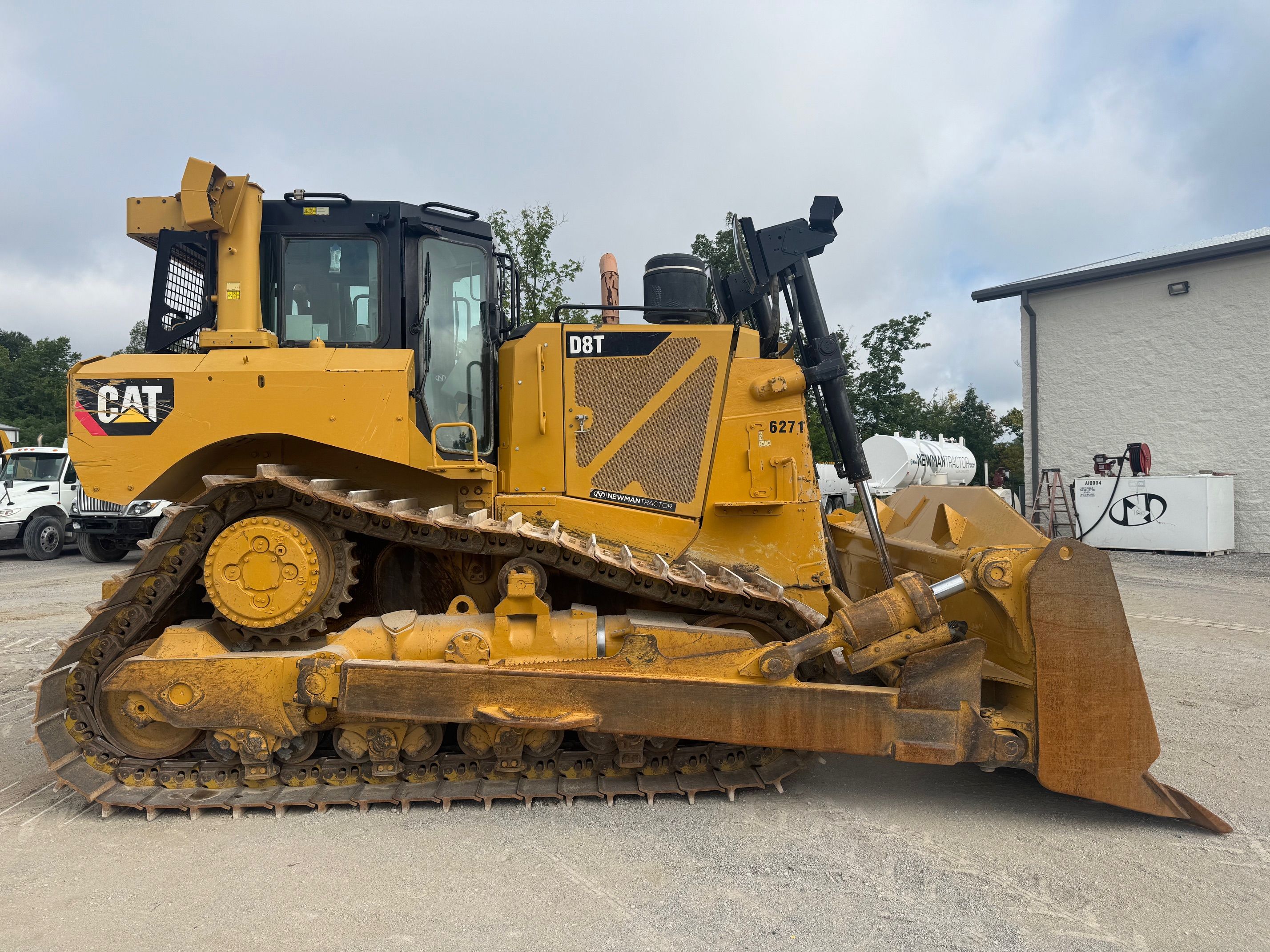 2017 CAT D8T Photo 5 Thumbnail