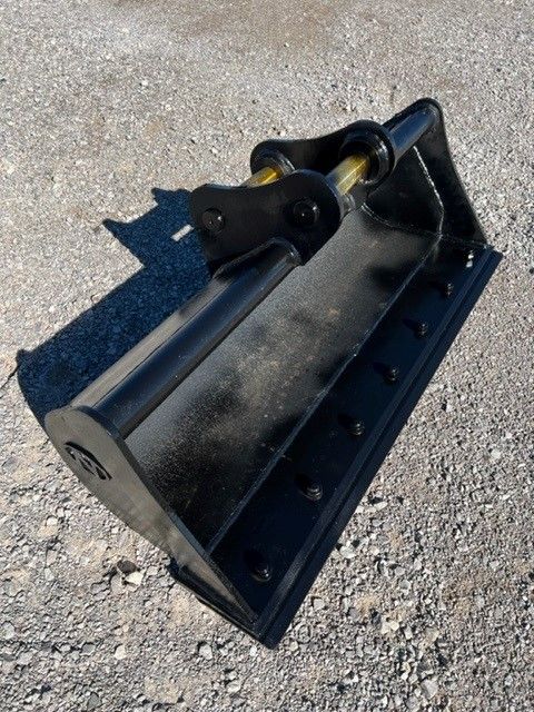 42" EXCAVATOR DITCH CLEANING BUCKET 40MM PIN Photo 3 Thumbnail