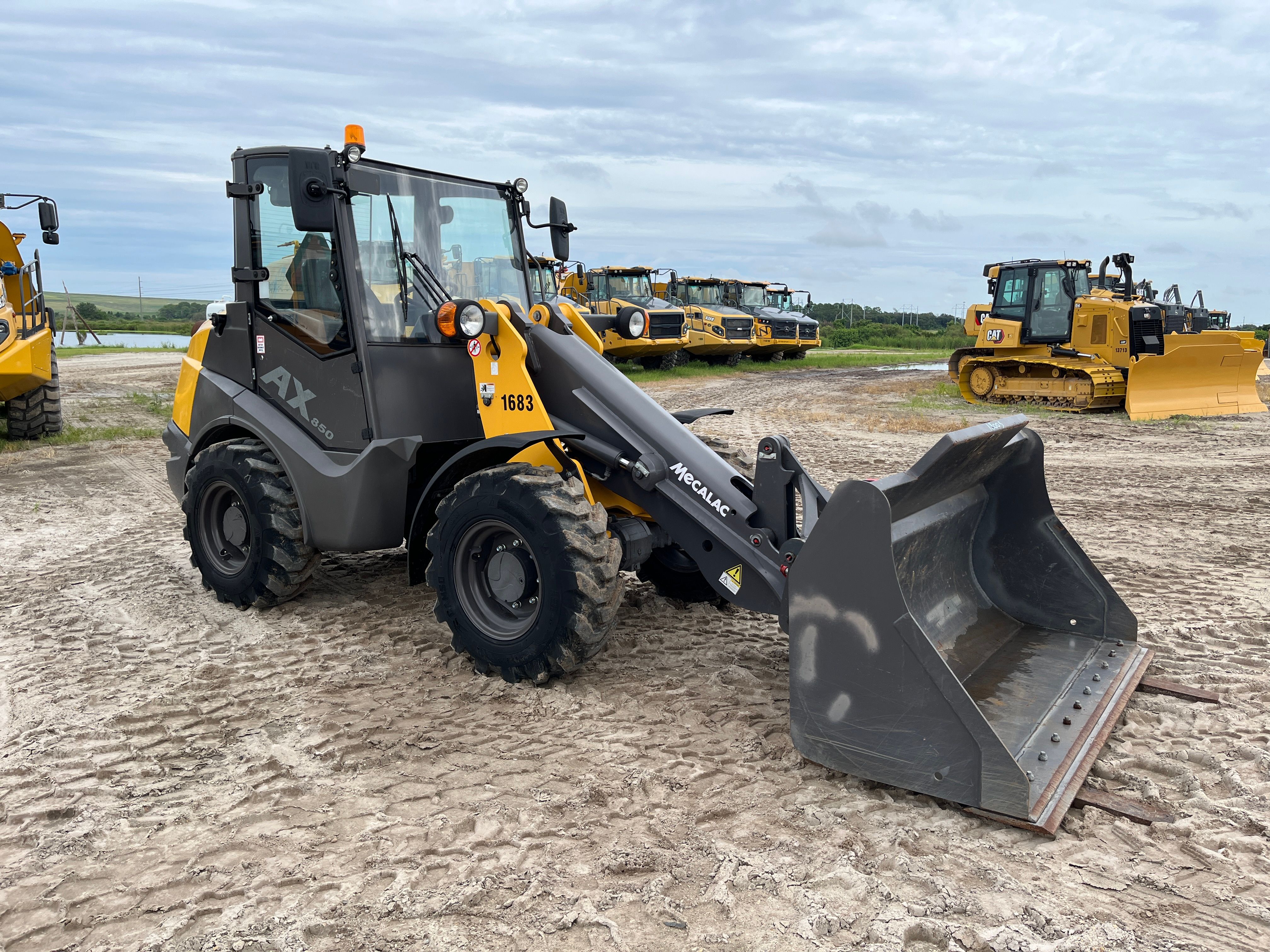 2024 MECALAC AX850 Photo 6 Thumbnail