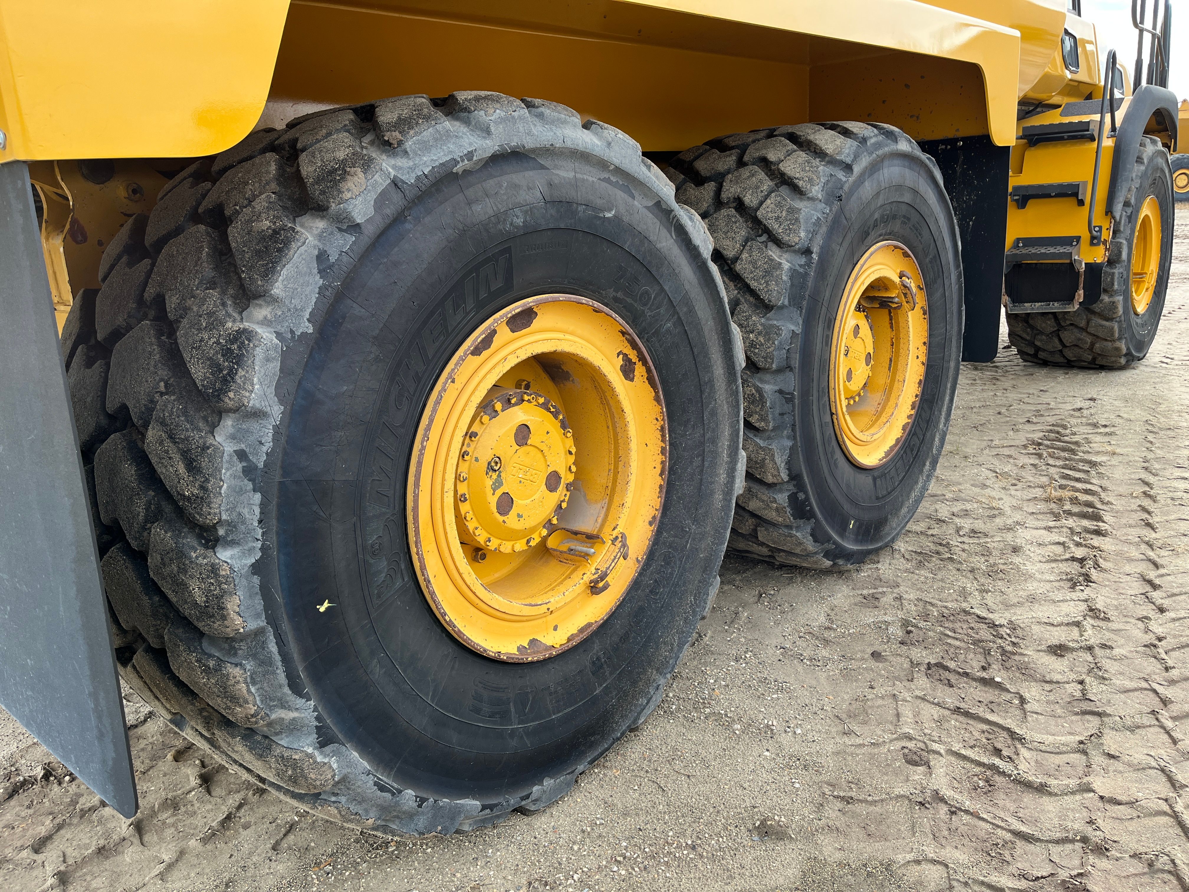 2020 BELL B30E Photo 14 Thumbnail