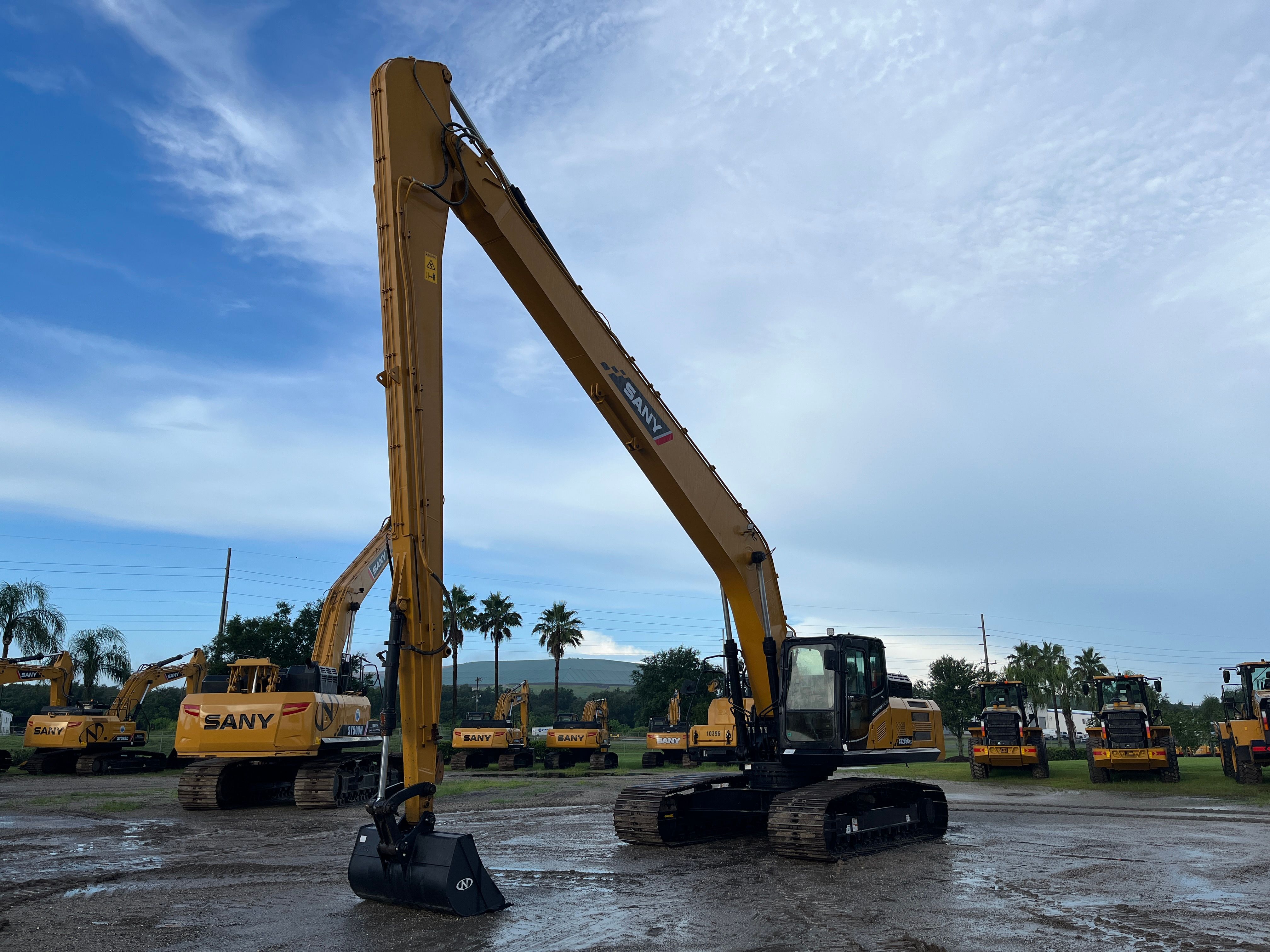 2023 SANY SY265C LR Photo 1 Thumbnail