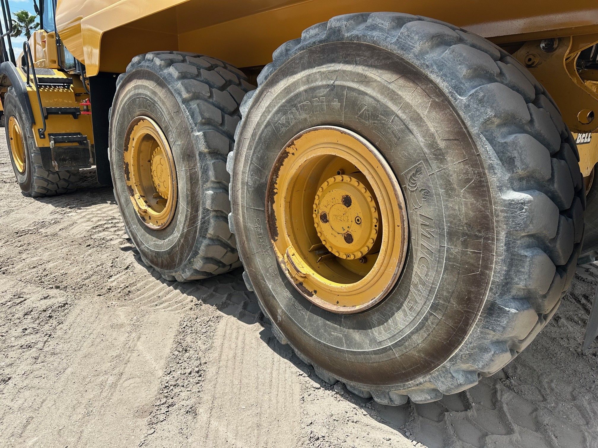 2021 BELL B25E Photo 13 Thumbnail