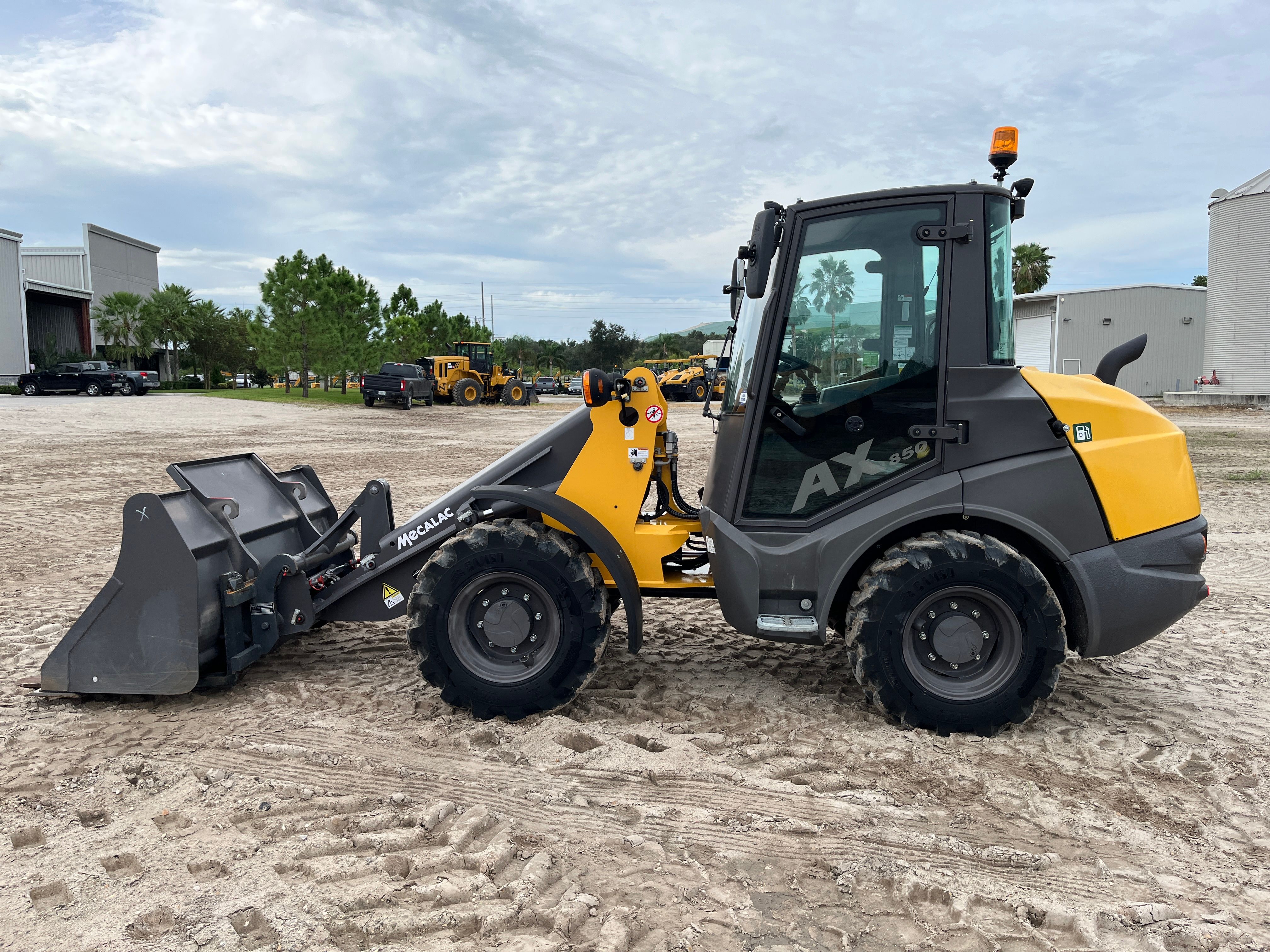 2024 MECALAC AX850 Photo 2 Thumbnail