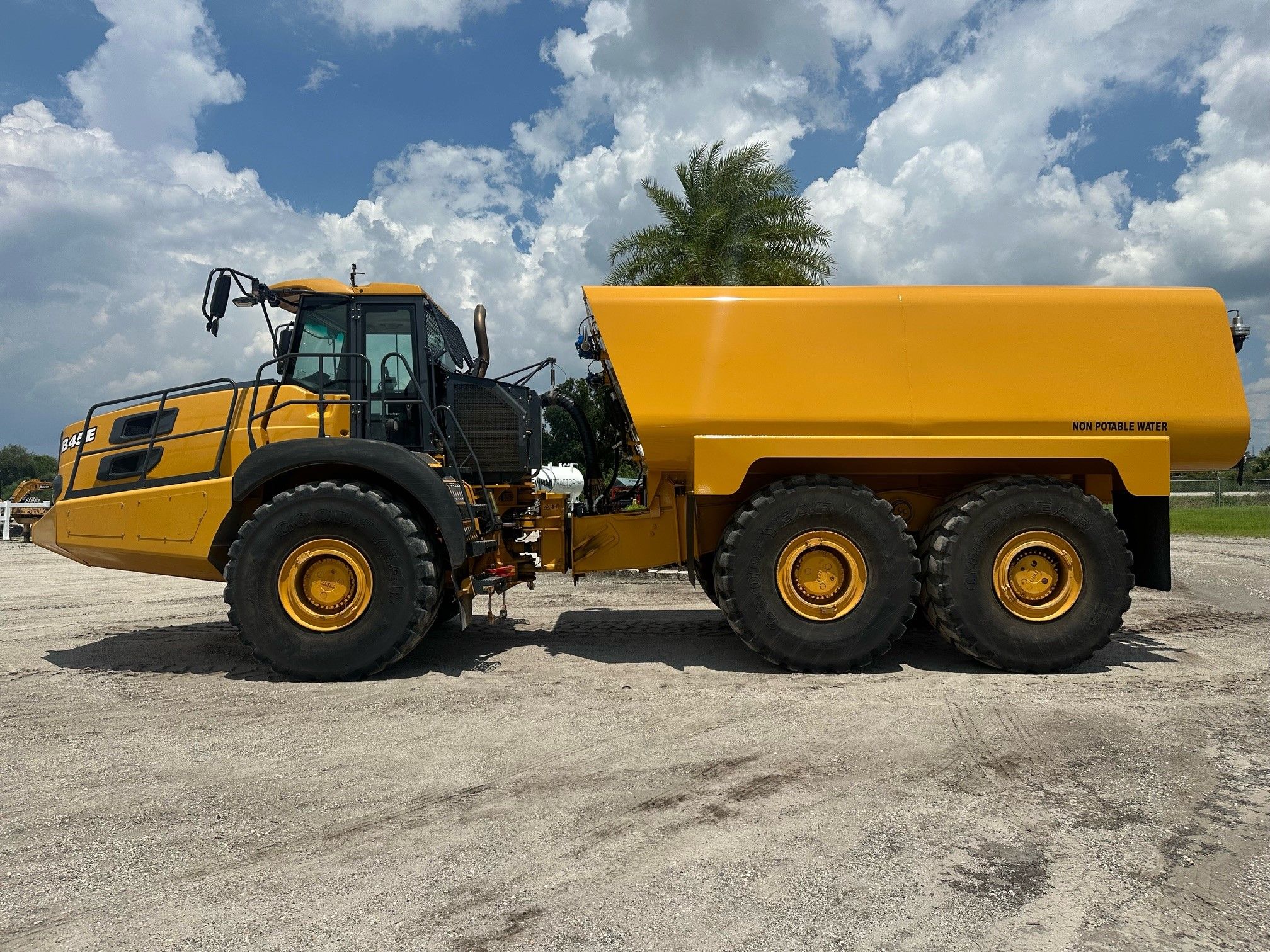 2021 BELL B45E Photo 2 Thumbnail