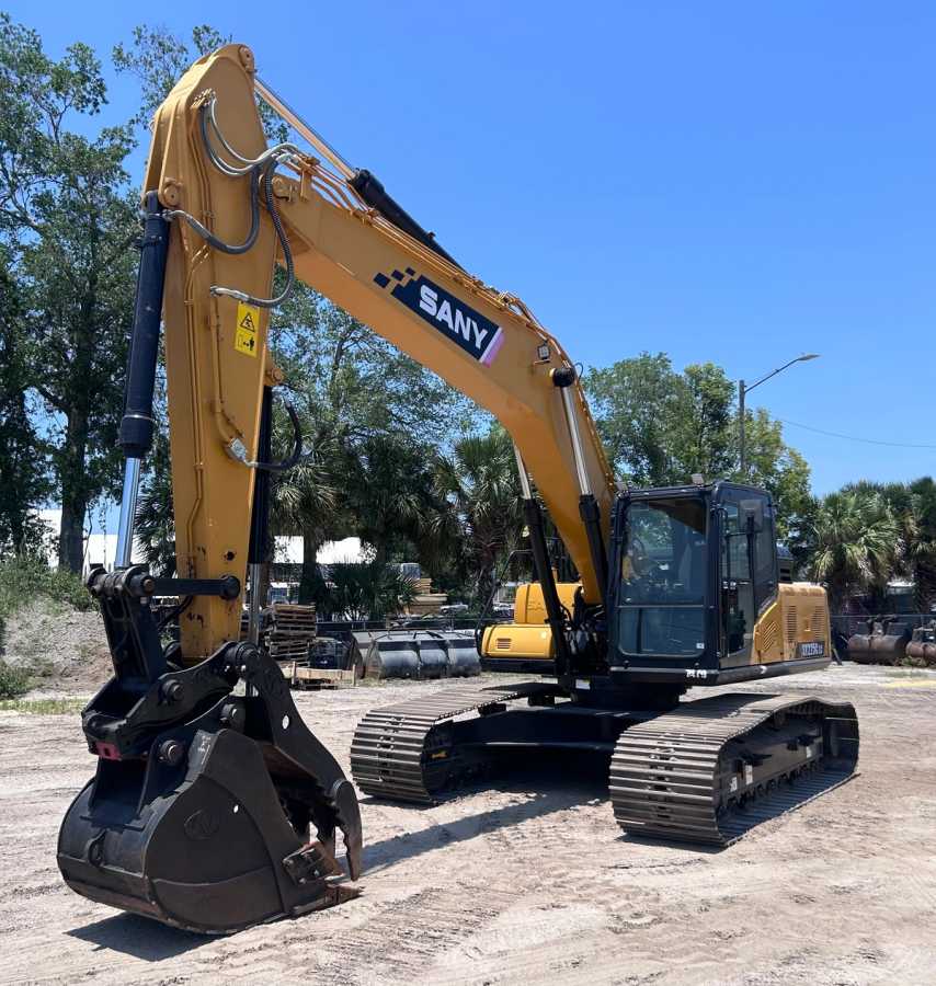2022 SANY SY225C Photo 1