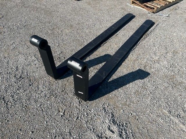 96" FORKS FOR STH1256 TELEHANDLER Photo 1 Thumbnail