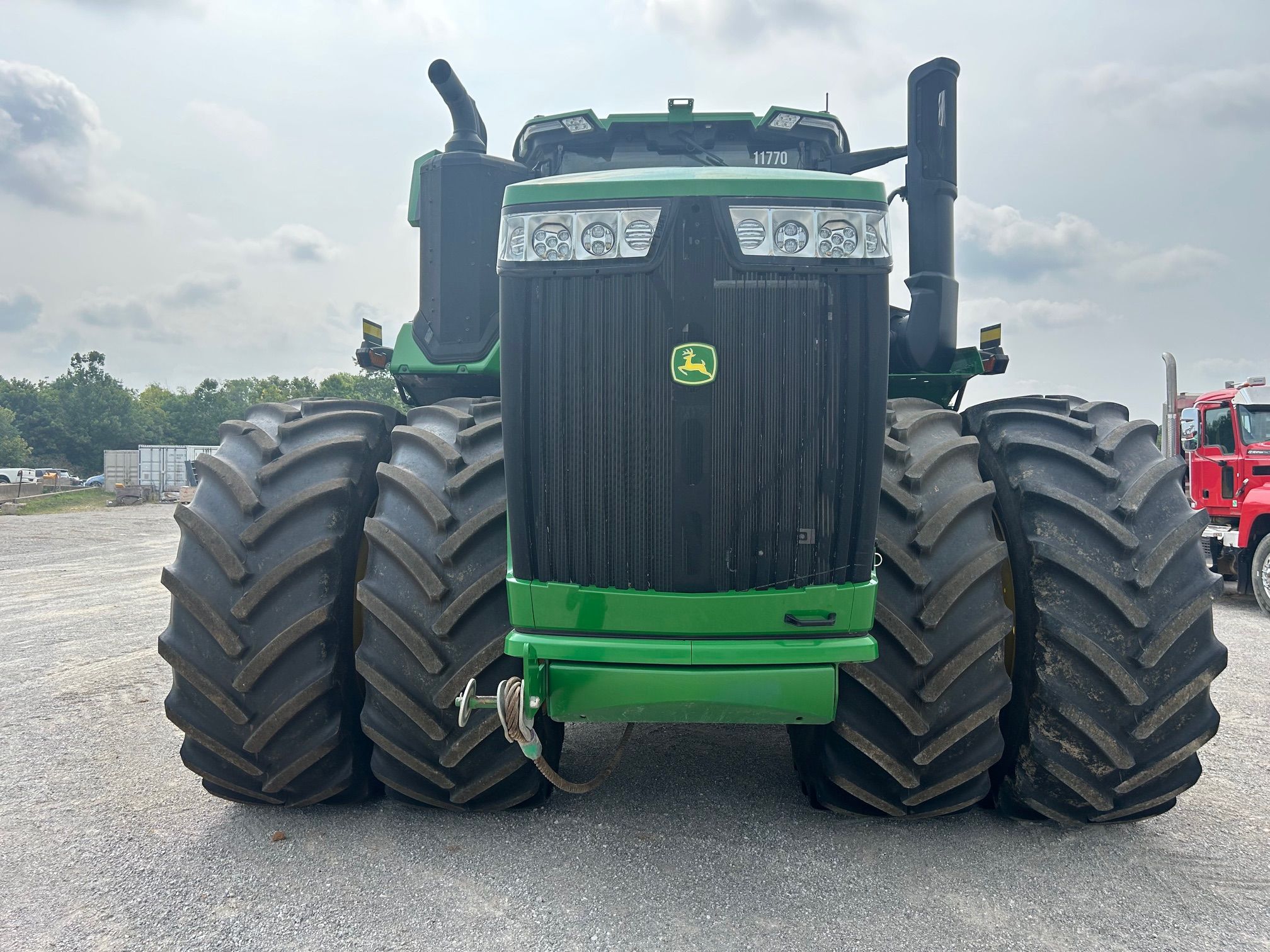 2022 JOHN DEERE 9R 590 Photo 4 Thumbnail