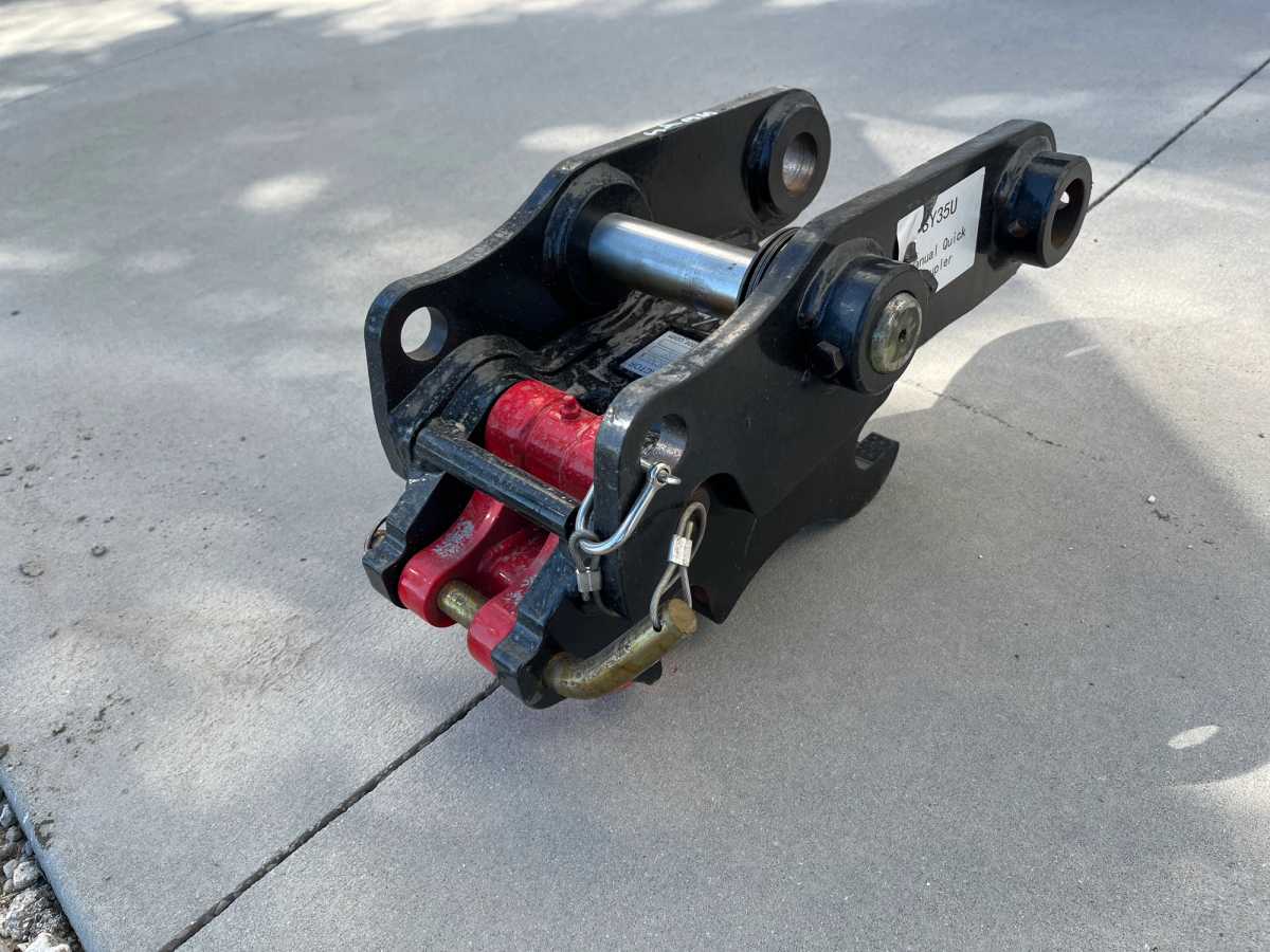 QCM MANUAL QUICK COUPLER FOR SY35U Photo 1