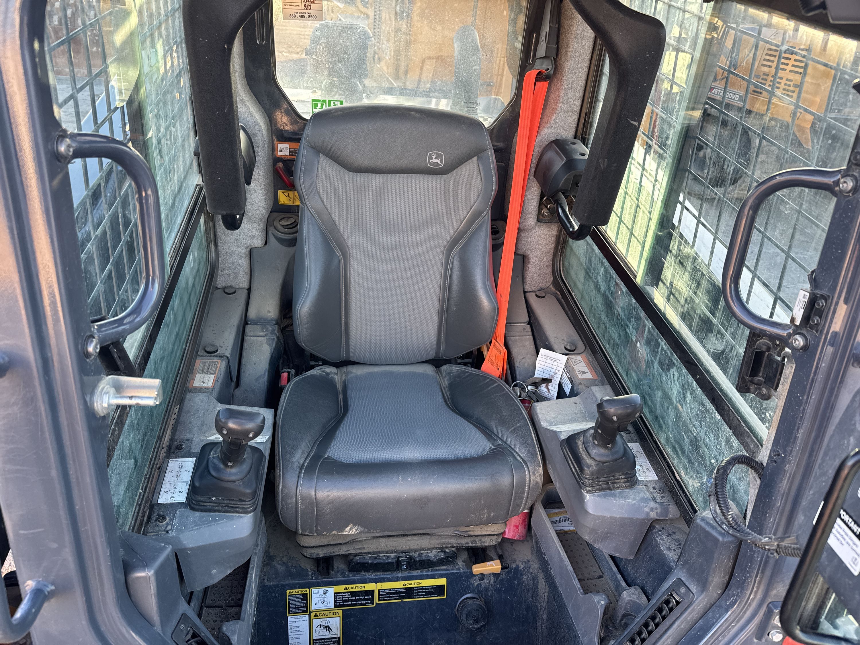 2024 JOHN DEERE 333P Photo 9 Thumbnail