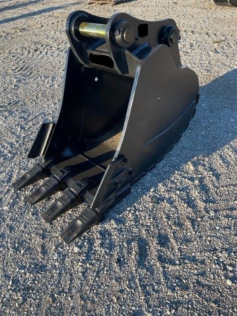 42" DIGGING BUCKET WITH 90MM PINS Photo 1 Thumbnail