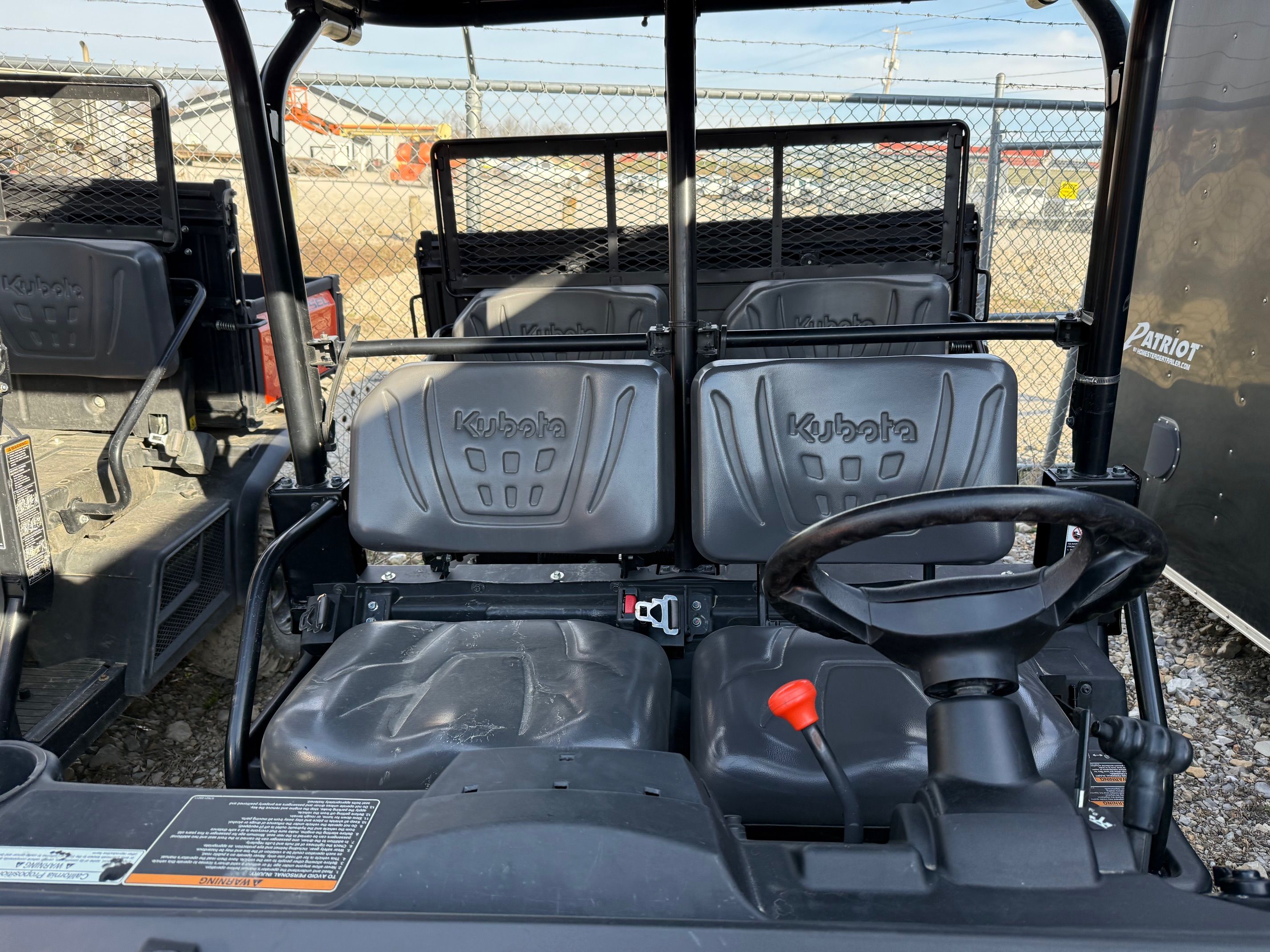 2023 KUBOTA RTV-X1140 Photo 8 Thumbnail