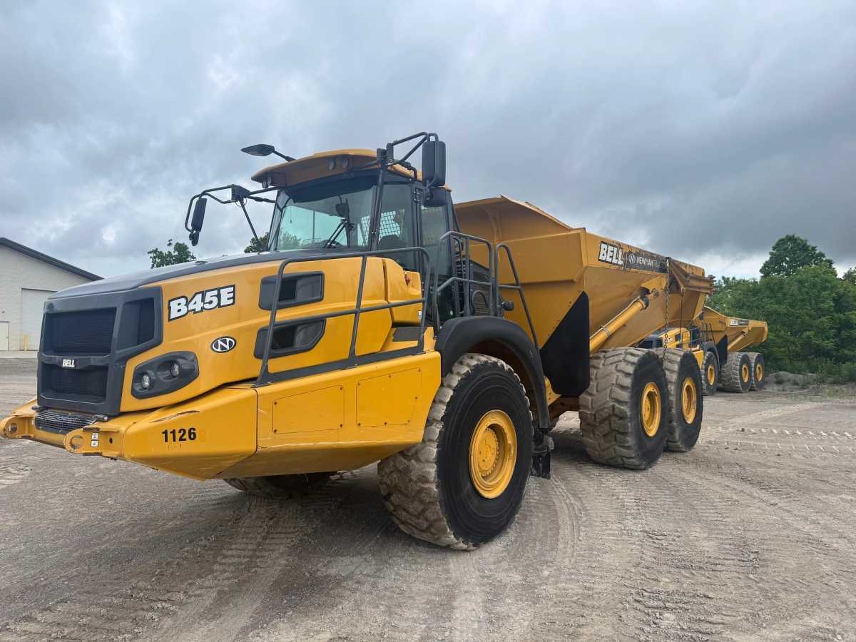 2020 BELL BELL B45E ARTICULATED DUMP TRUCK Photo 1