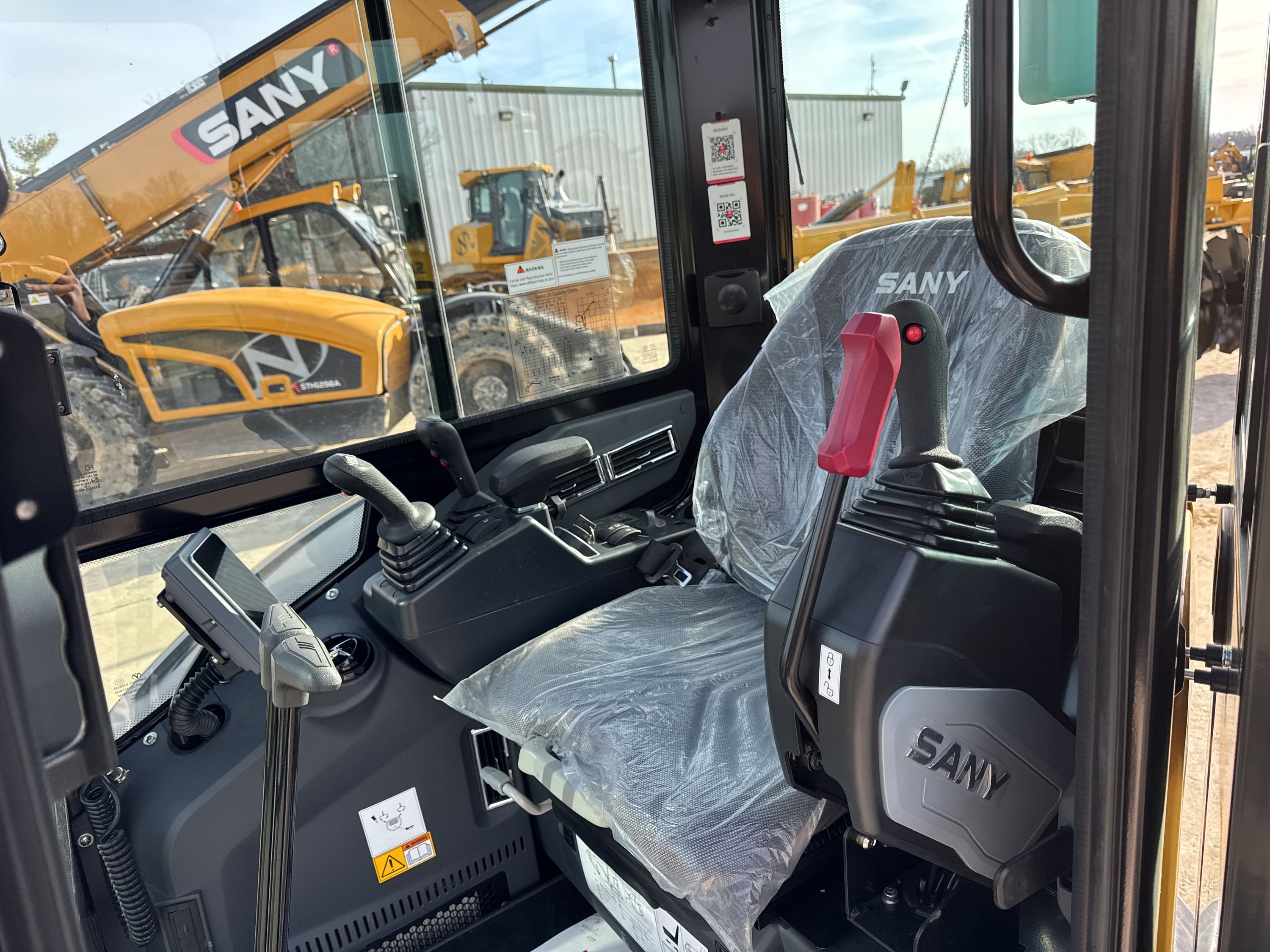 Equipment Photo - EQ14032 Thumbnail