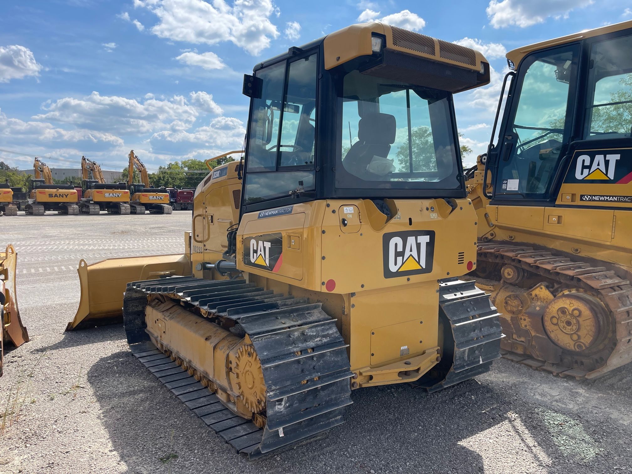 2016 CAT D3K2LGP Photo 2 Thumbnail
