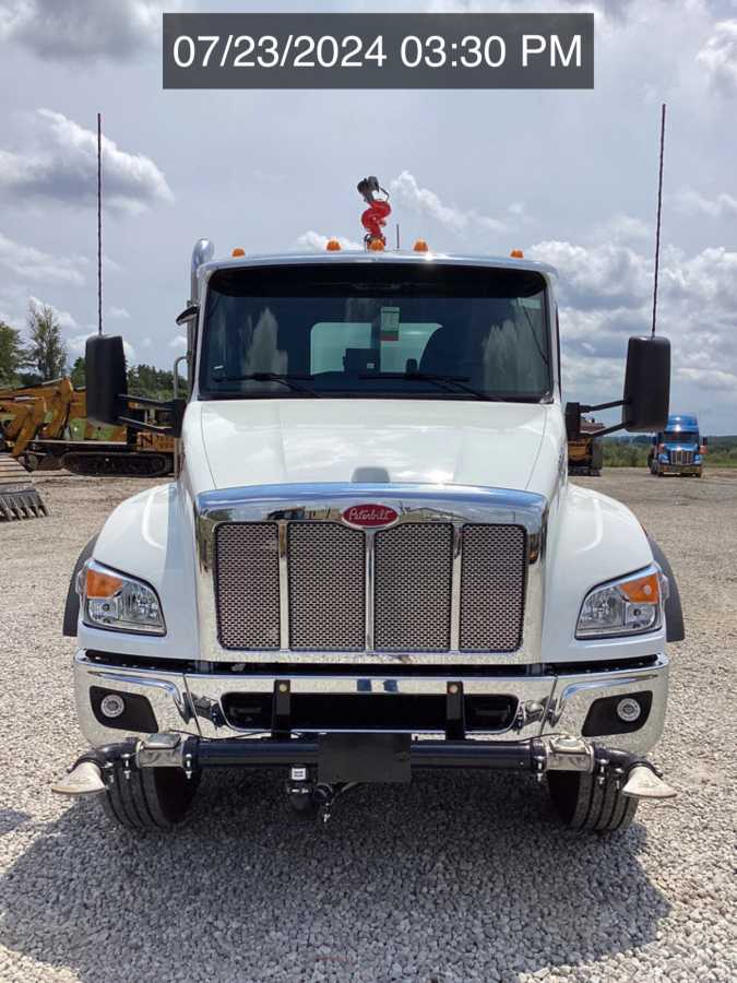 2025 PETERBILT 548 WATER Photo 1