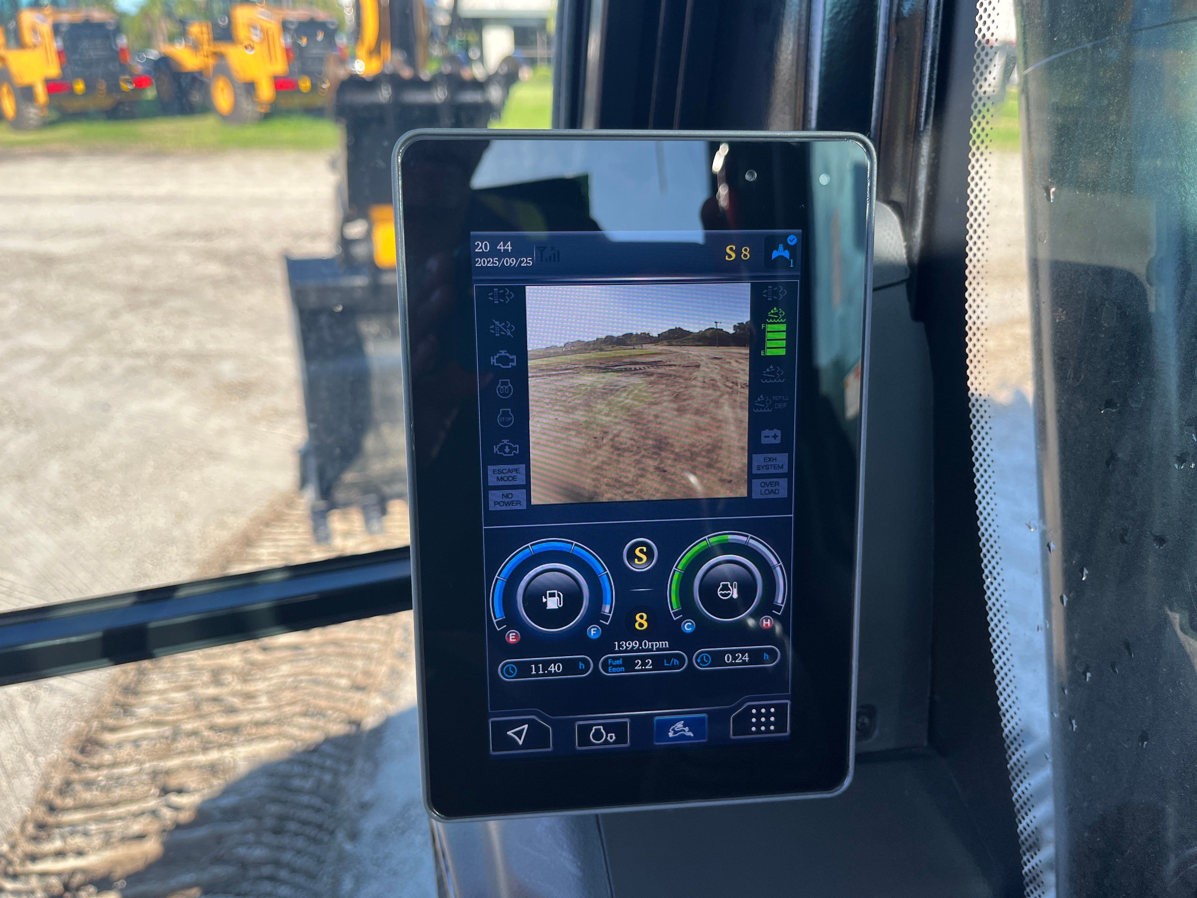 2025 SANY SY135C Photo 9 Thumbnail