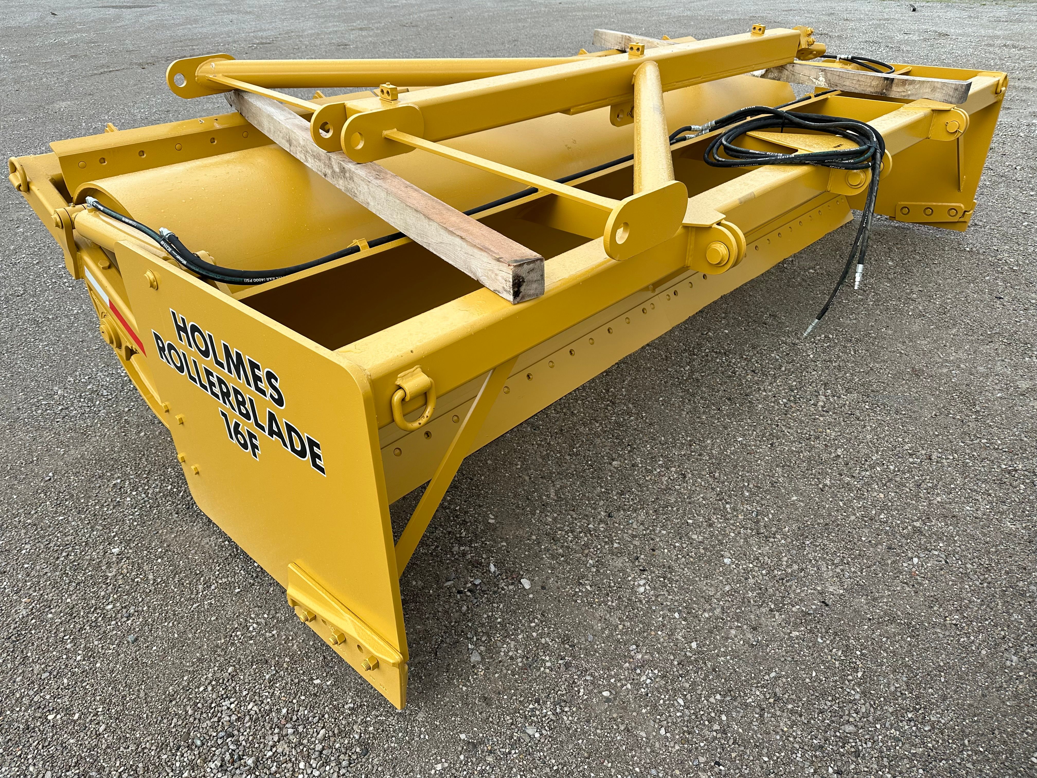 16F ROLLERBLADE Photo 3 Thumbnail