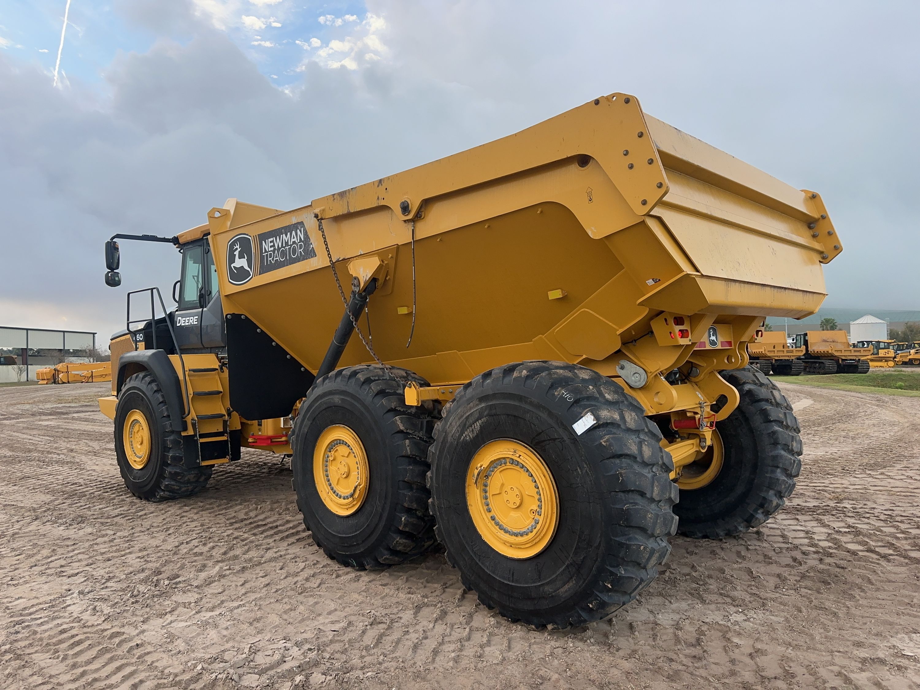 2023 JOHN DEERE 460P Photo 5 Thumbnail