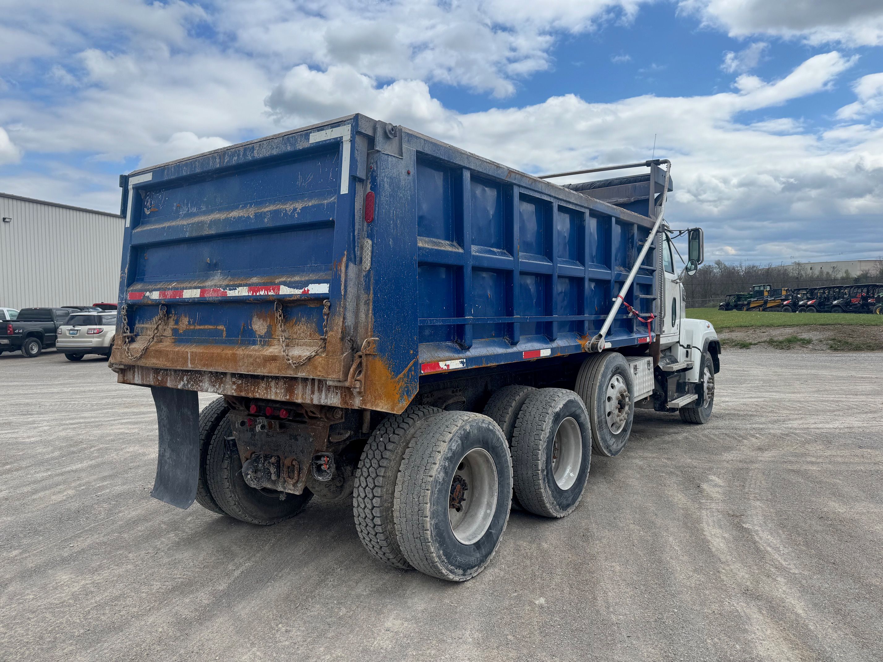 2016 WESTERN STAR 4700SF Photo 3 Thumbnail