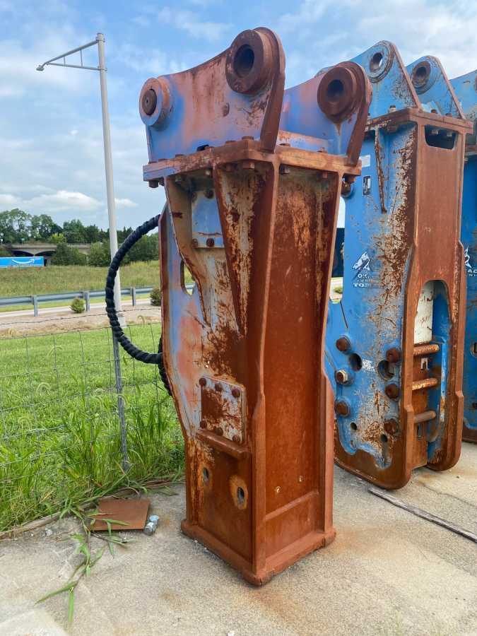 40-50 TON MKB 3000V HAMMER FITS 345 & 349 Photo 1