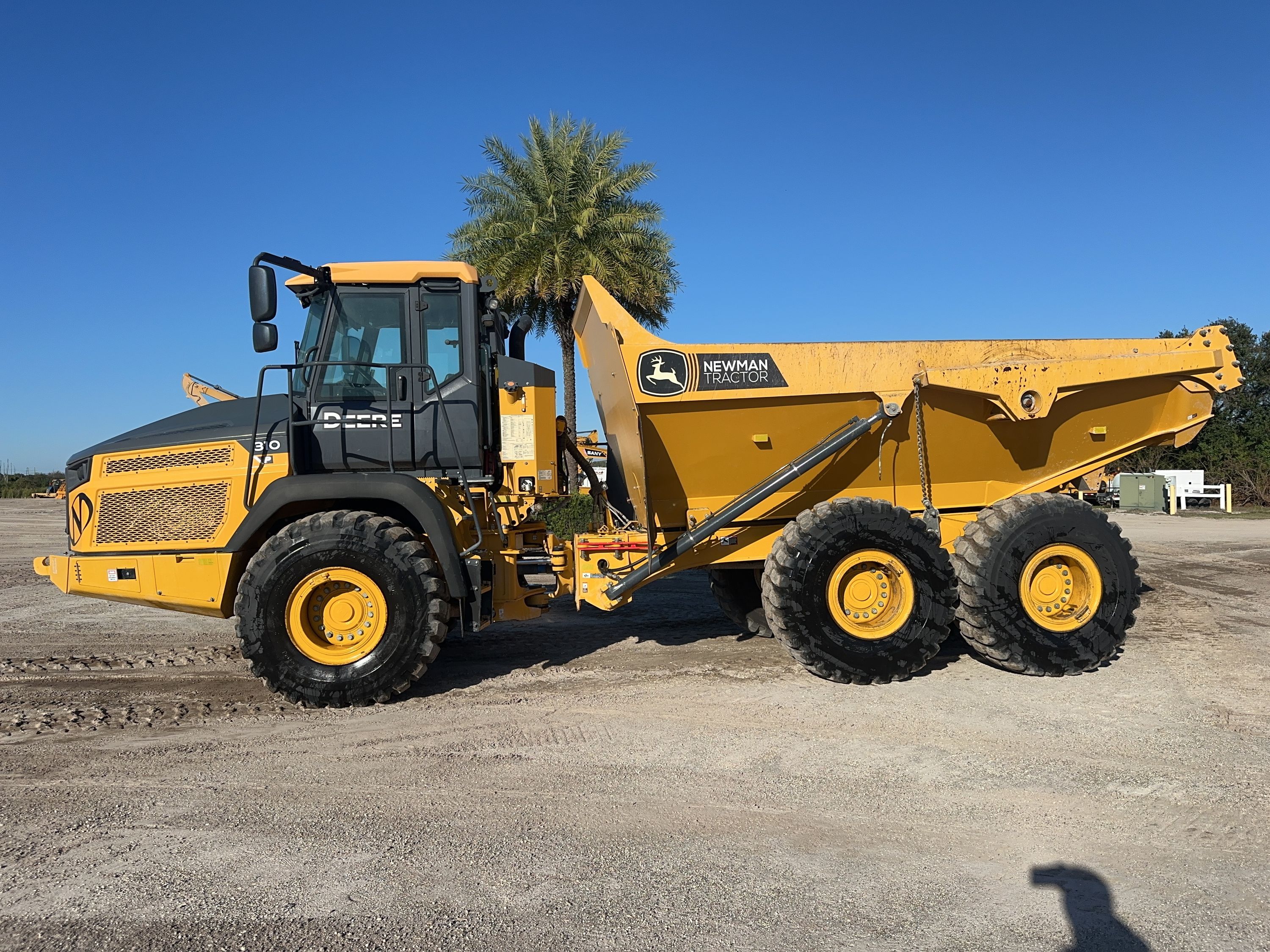 2024 JOHN DEERE 310P Photo 6 Thumbnail