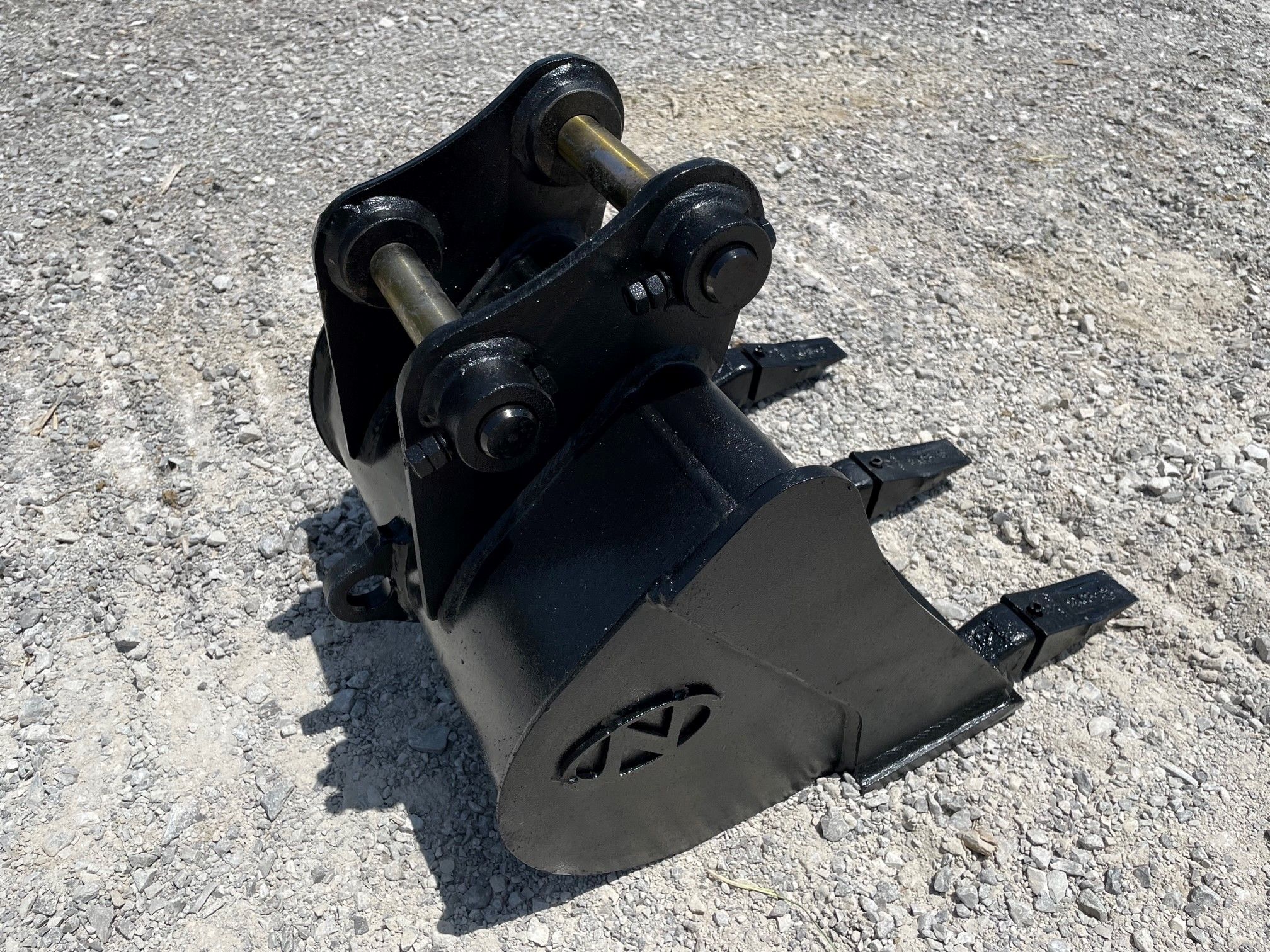 18" BUCKET FOR SY16C Photo 4 Thumbnail