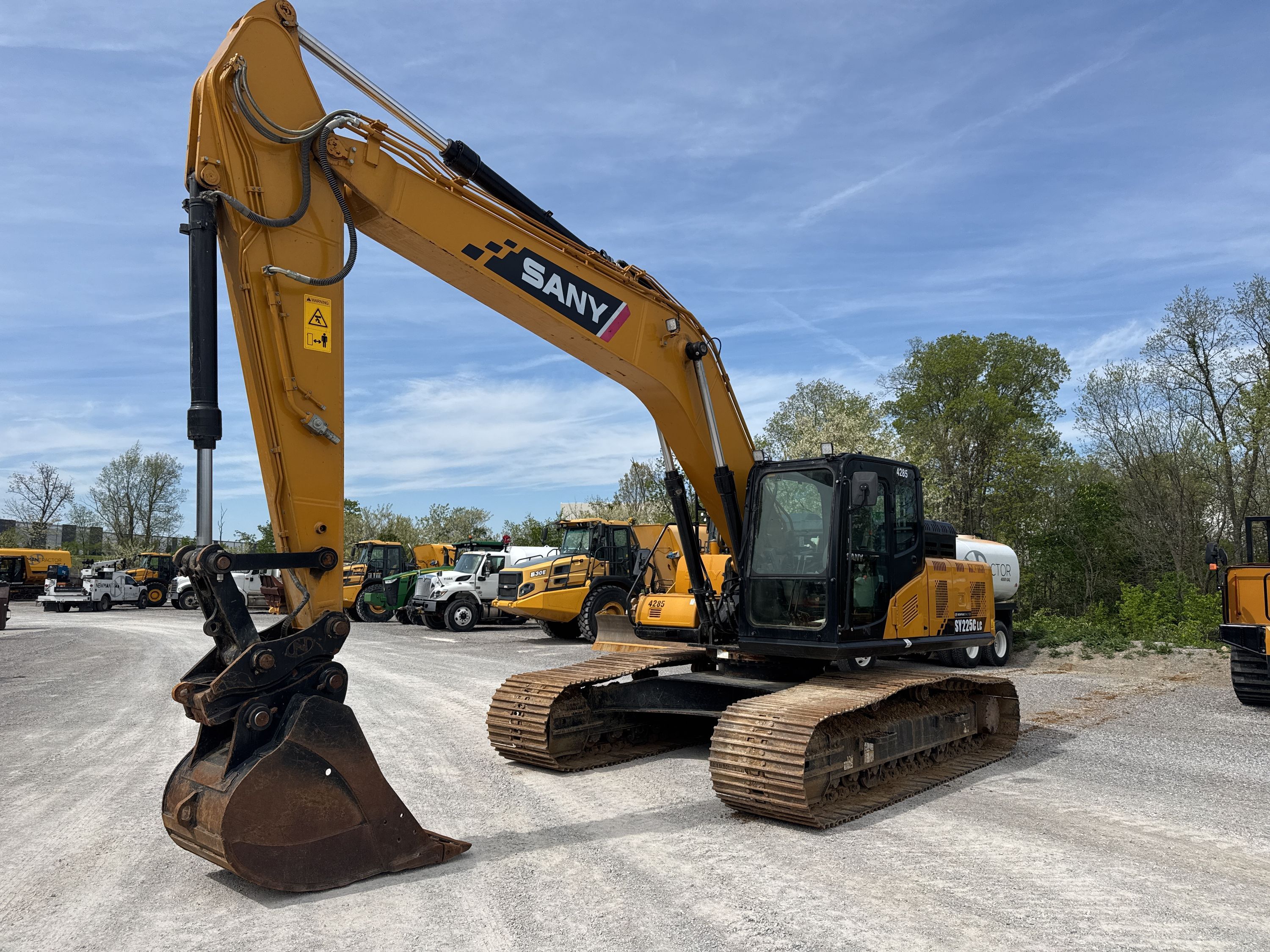 Equipment Photo - EQ4285