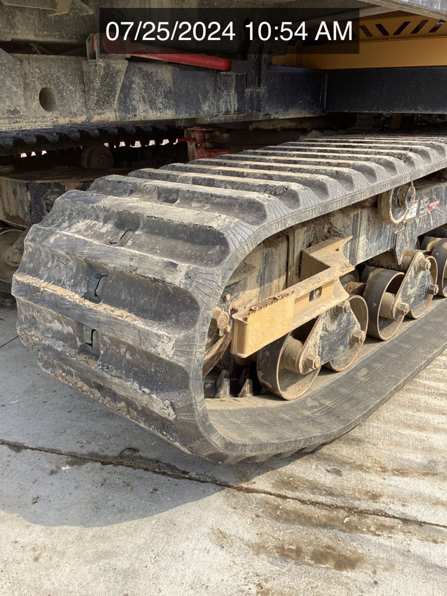 2023 MOROOKA MST 2200VDR Photo 1 Thumbnail