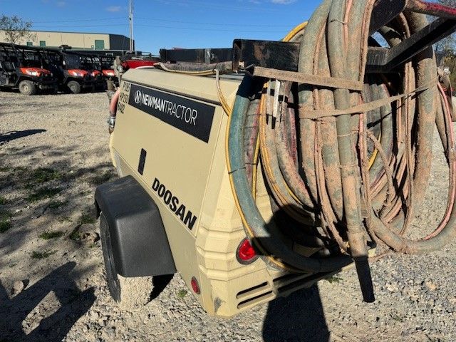 2022 DOOSAN P185 Photo 1 Thumbnail