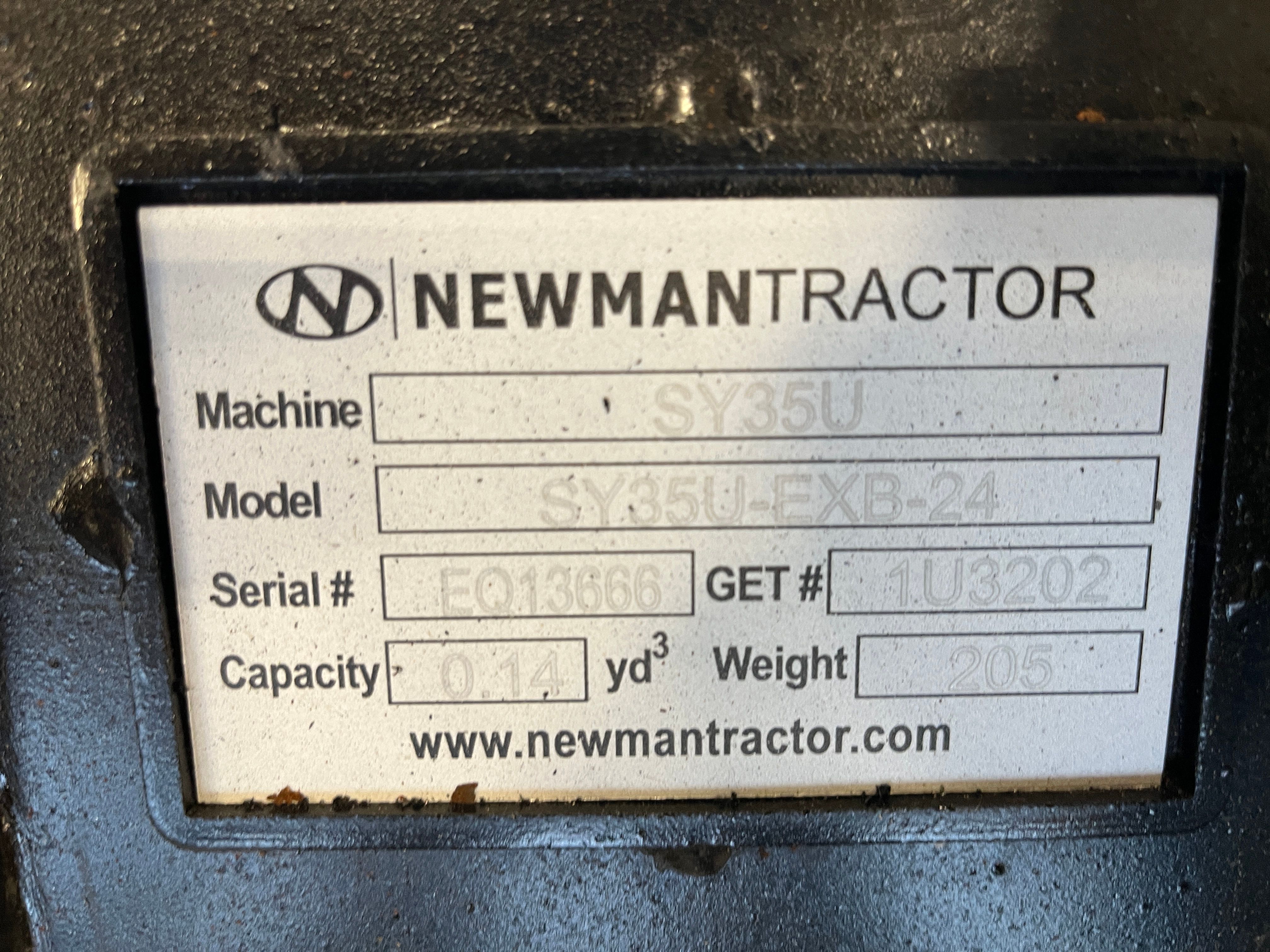 24" BUCKET FOR SY35U Photo 5 Thumbnail