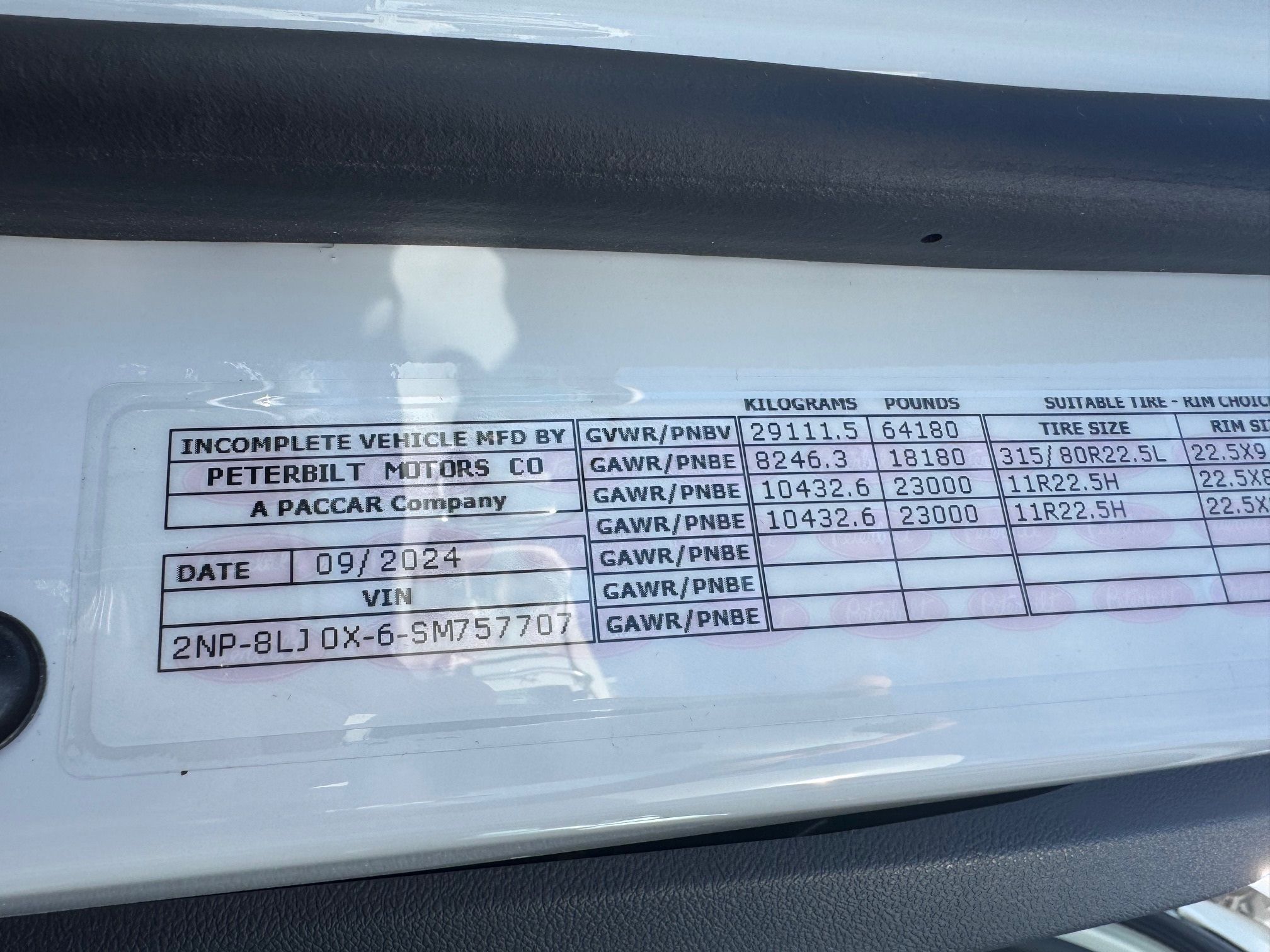 2025 PETERBILT 548 WATER Photo 9 Thumbnail