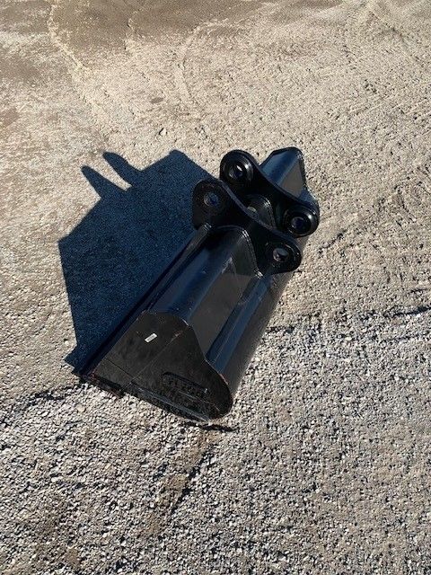 60" BUCKET FOR SY265C LR Photo 6 Thumbnail