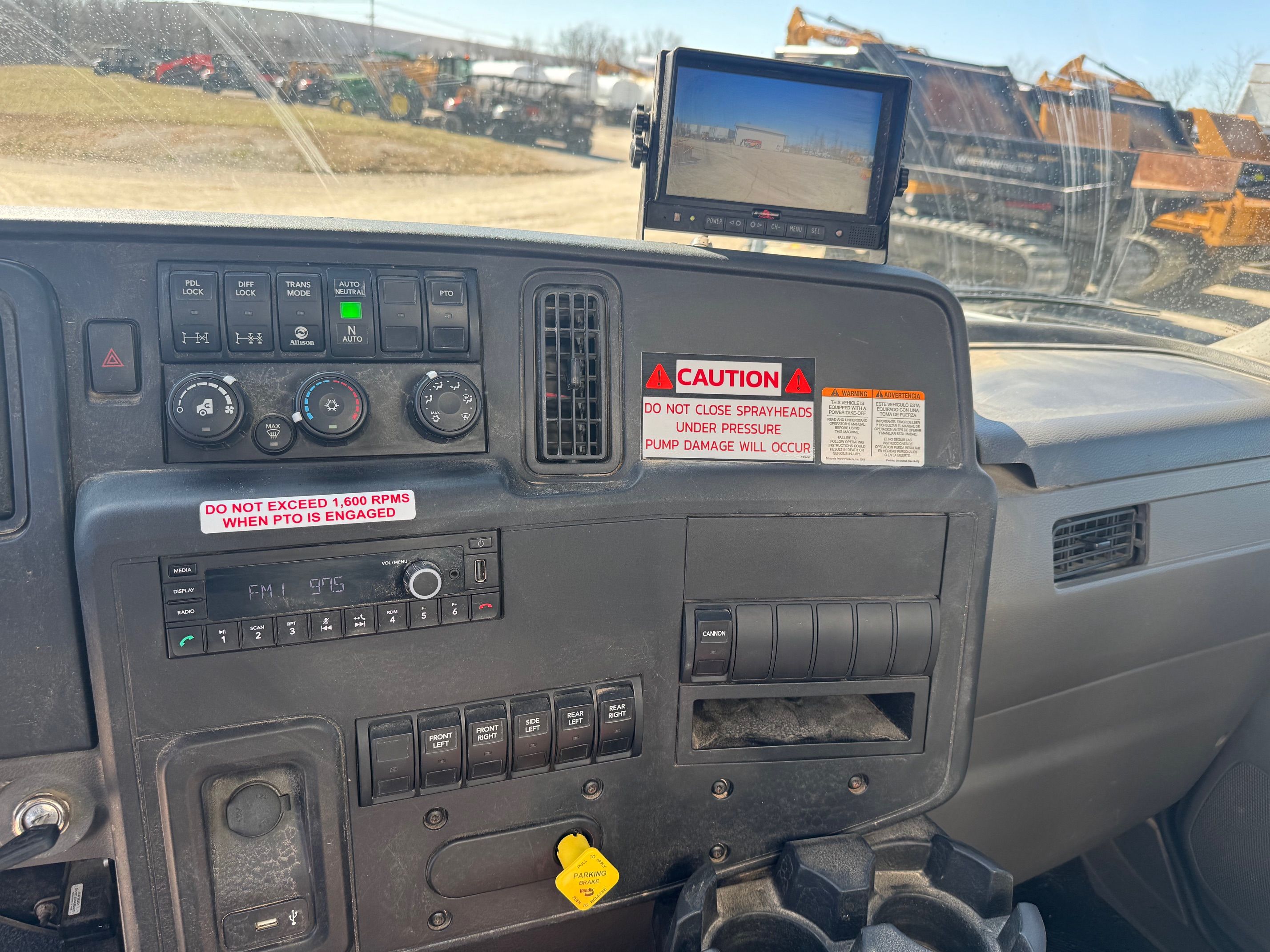 2024 INTERNATIONAL HV607 Photo 7 Thumbnail