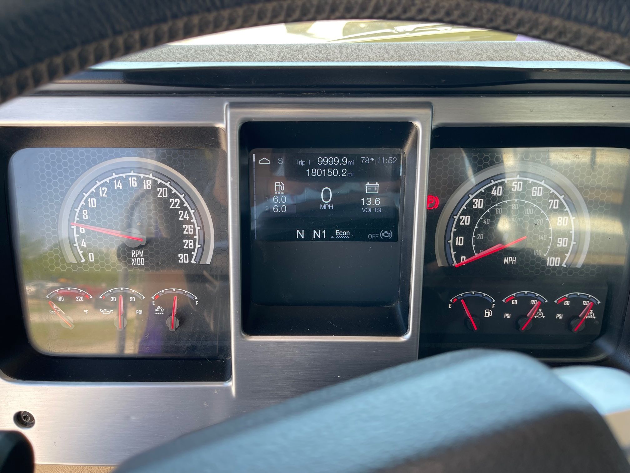 2021 MACK PI64T Photo 7 Thumbnail