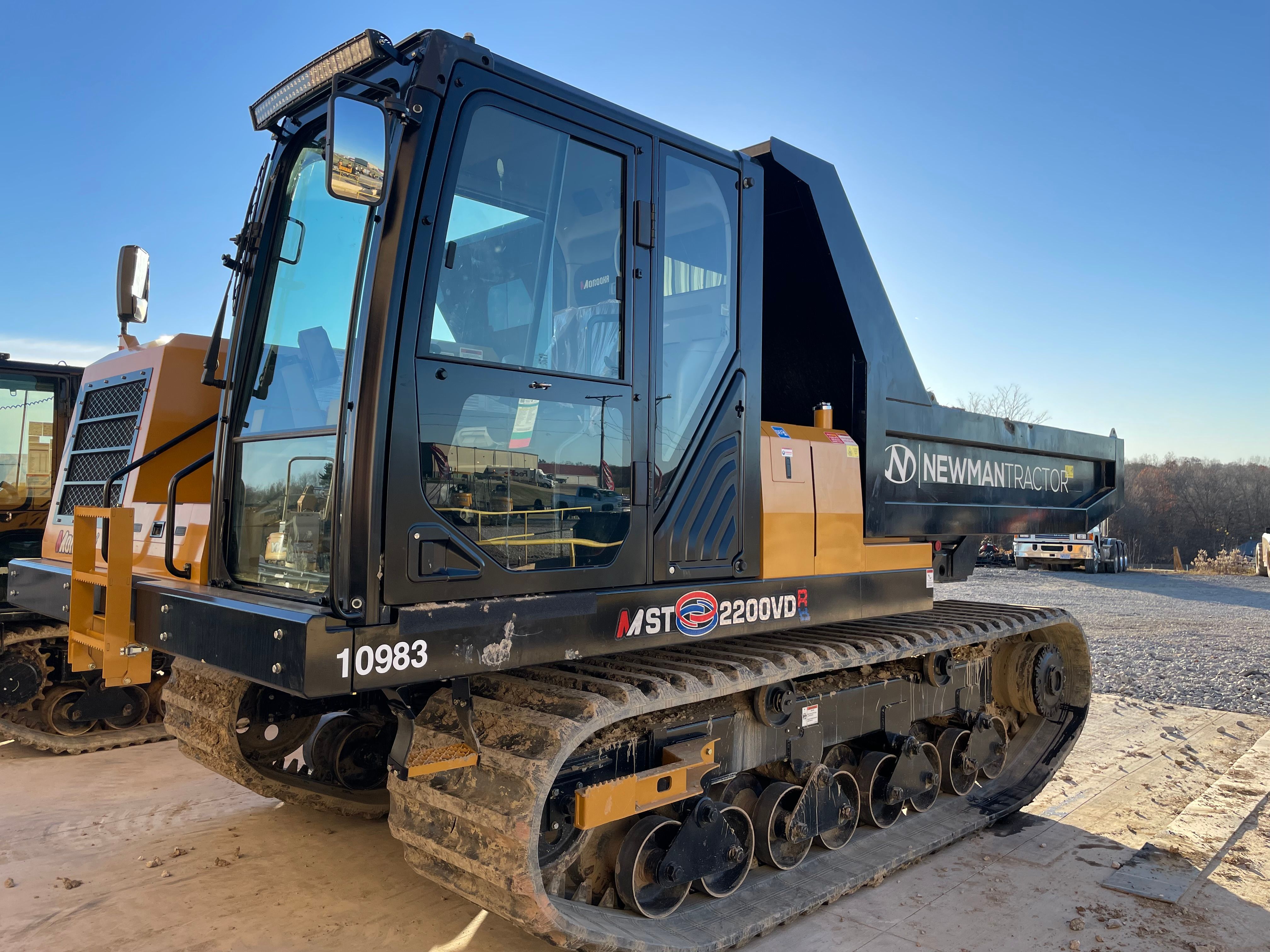 2023 MOROOKA MST 2200VDR Photo 1 Thumbnail