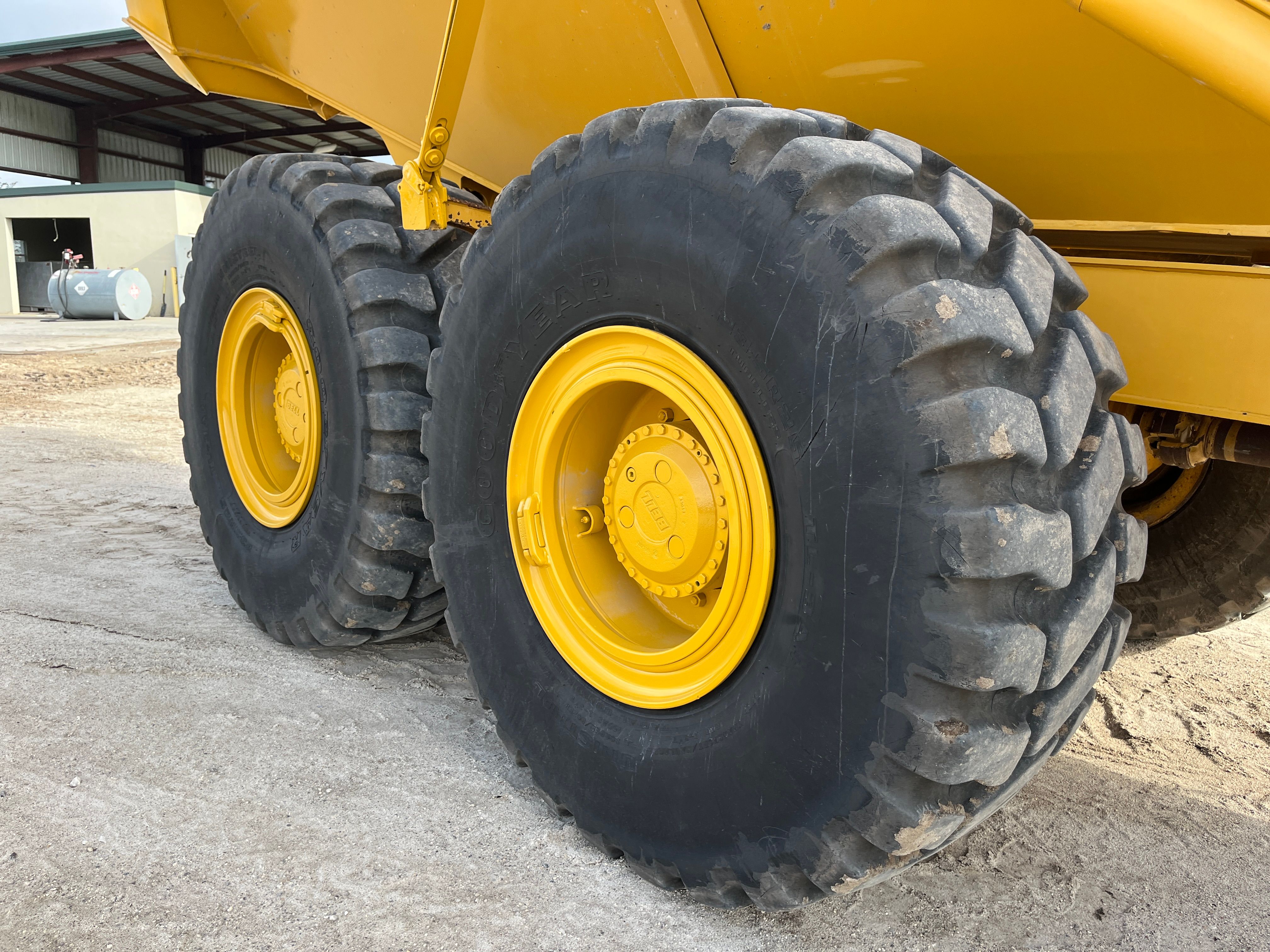 2020 BELL B30E Photo 15 Thumbnail