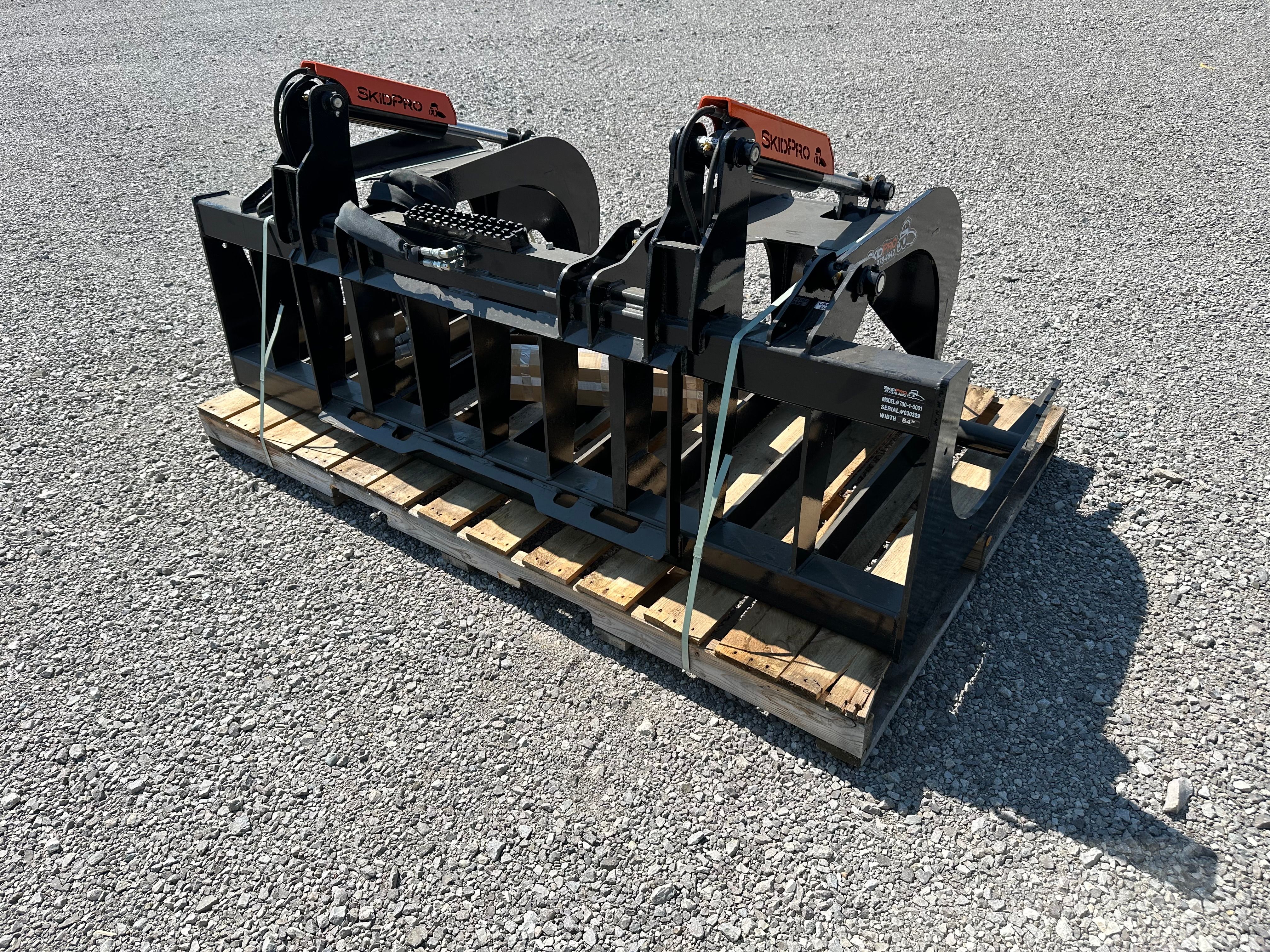84" SKID STEER SKELETON GRAPPLE BUCKET Photo 4 Thumbnail