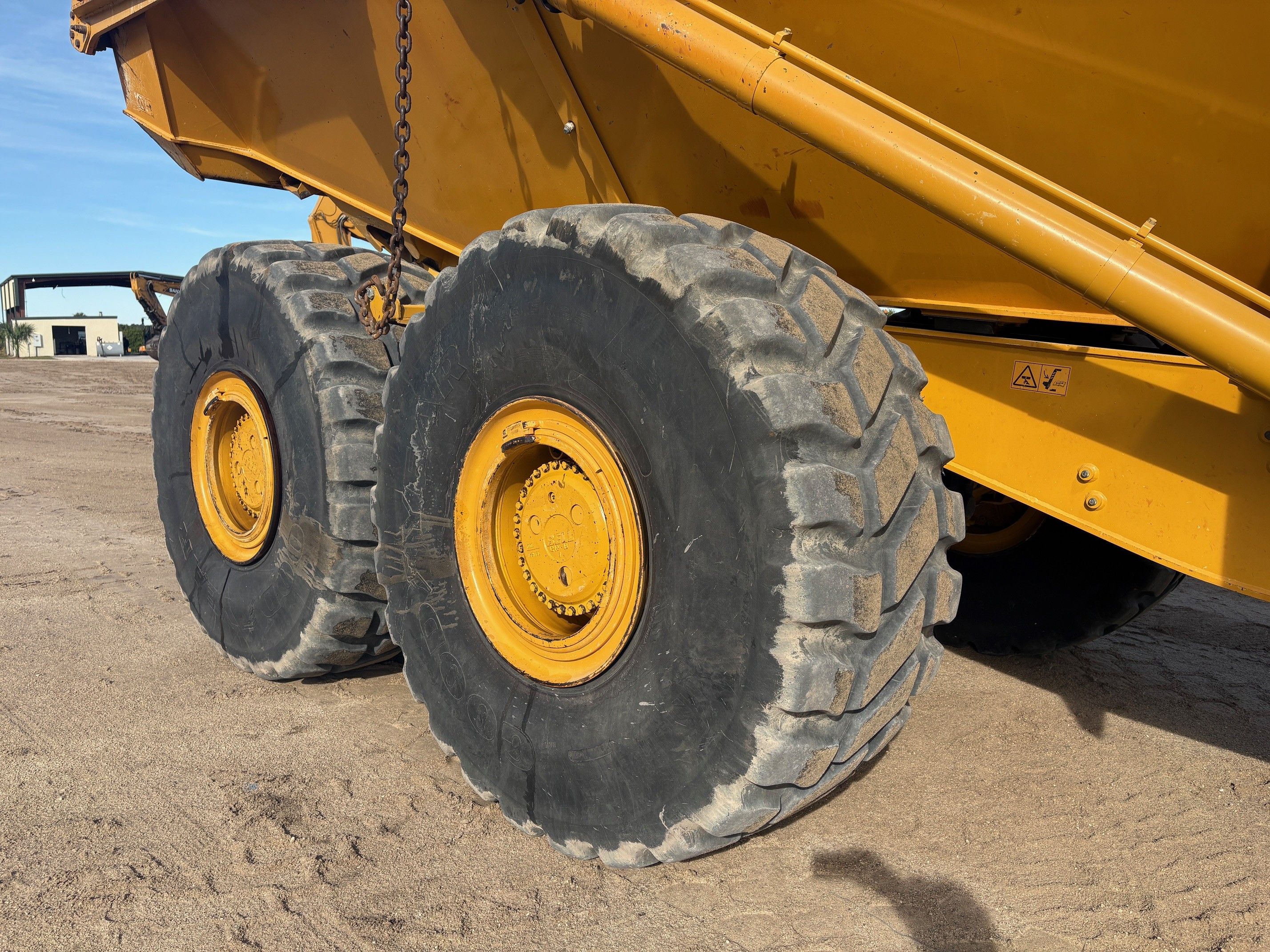 2019 BELL B40E Photo 11 Thumbnail