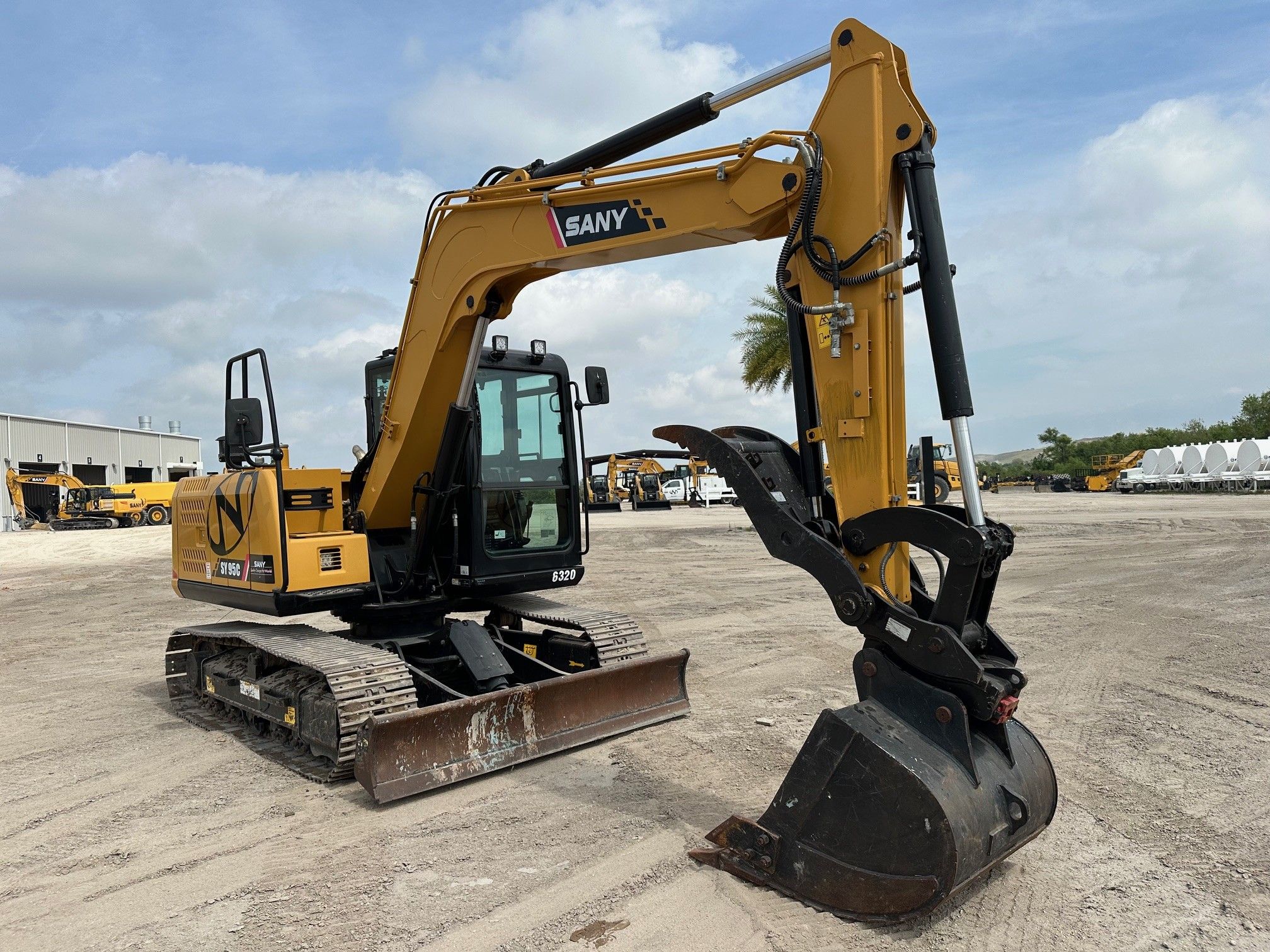 2022 SANY SY95C Photo 6 Thumbnail