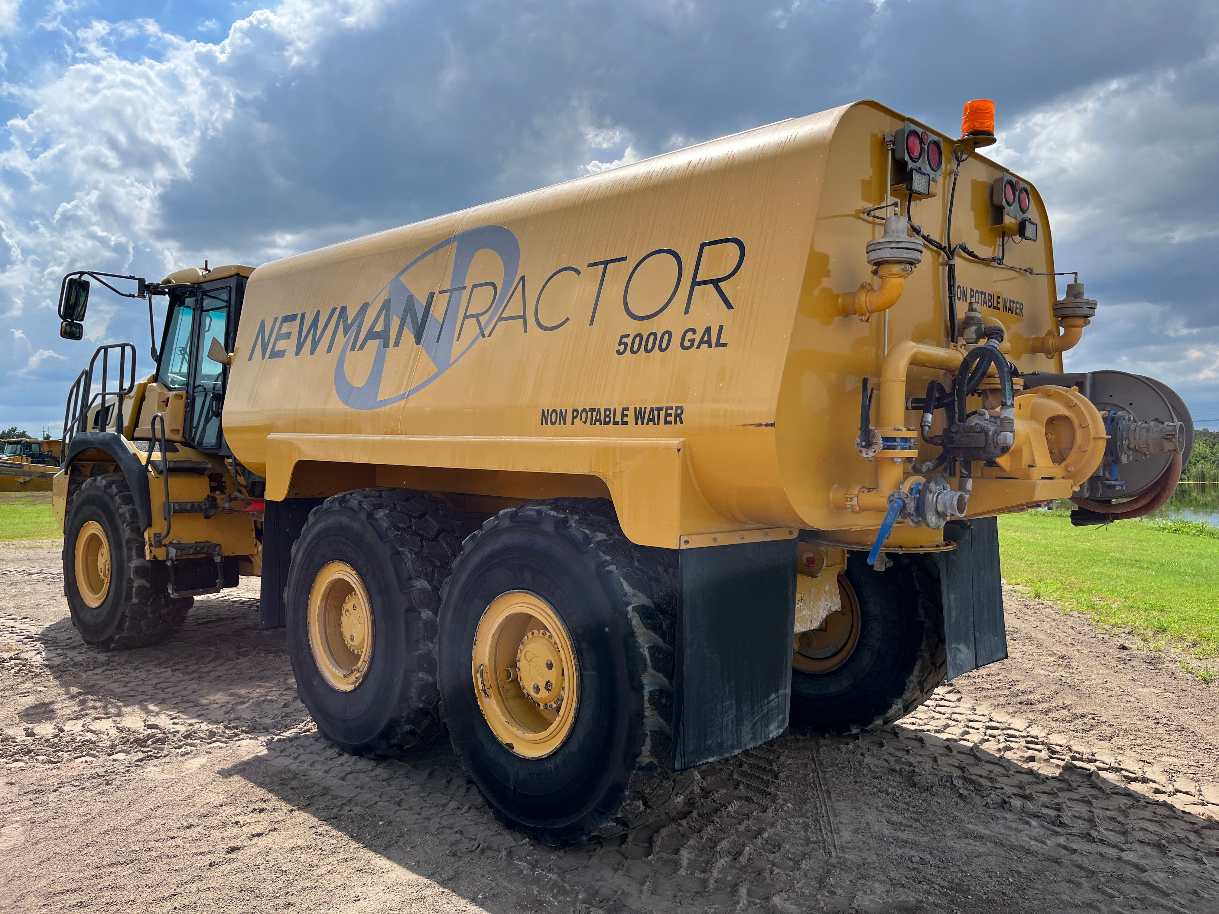 2016 BELL B25E Photo 3 Thumbnail