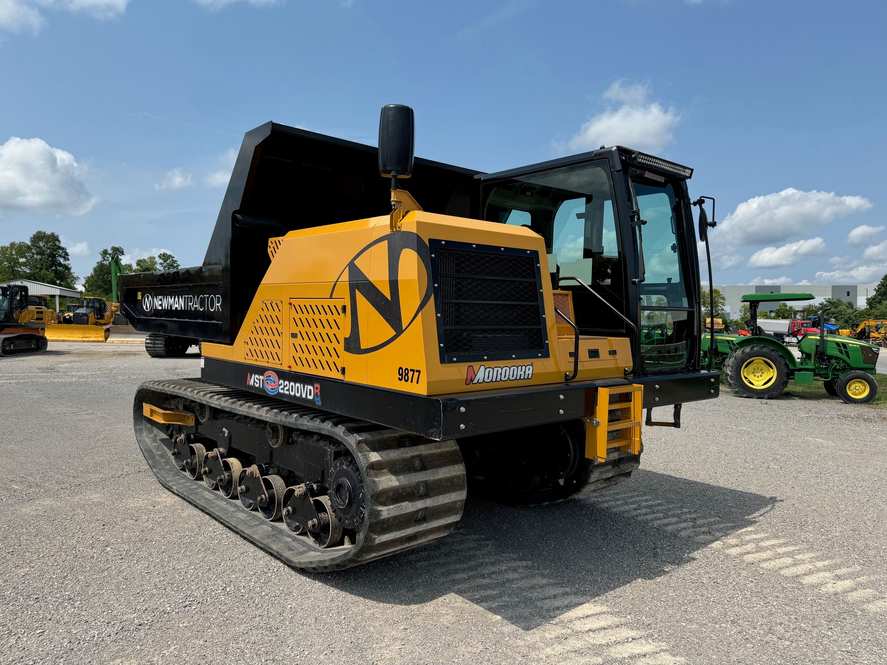 2023 MOROOKA MST 2200VDR Photo 4 Thumbnail