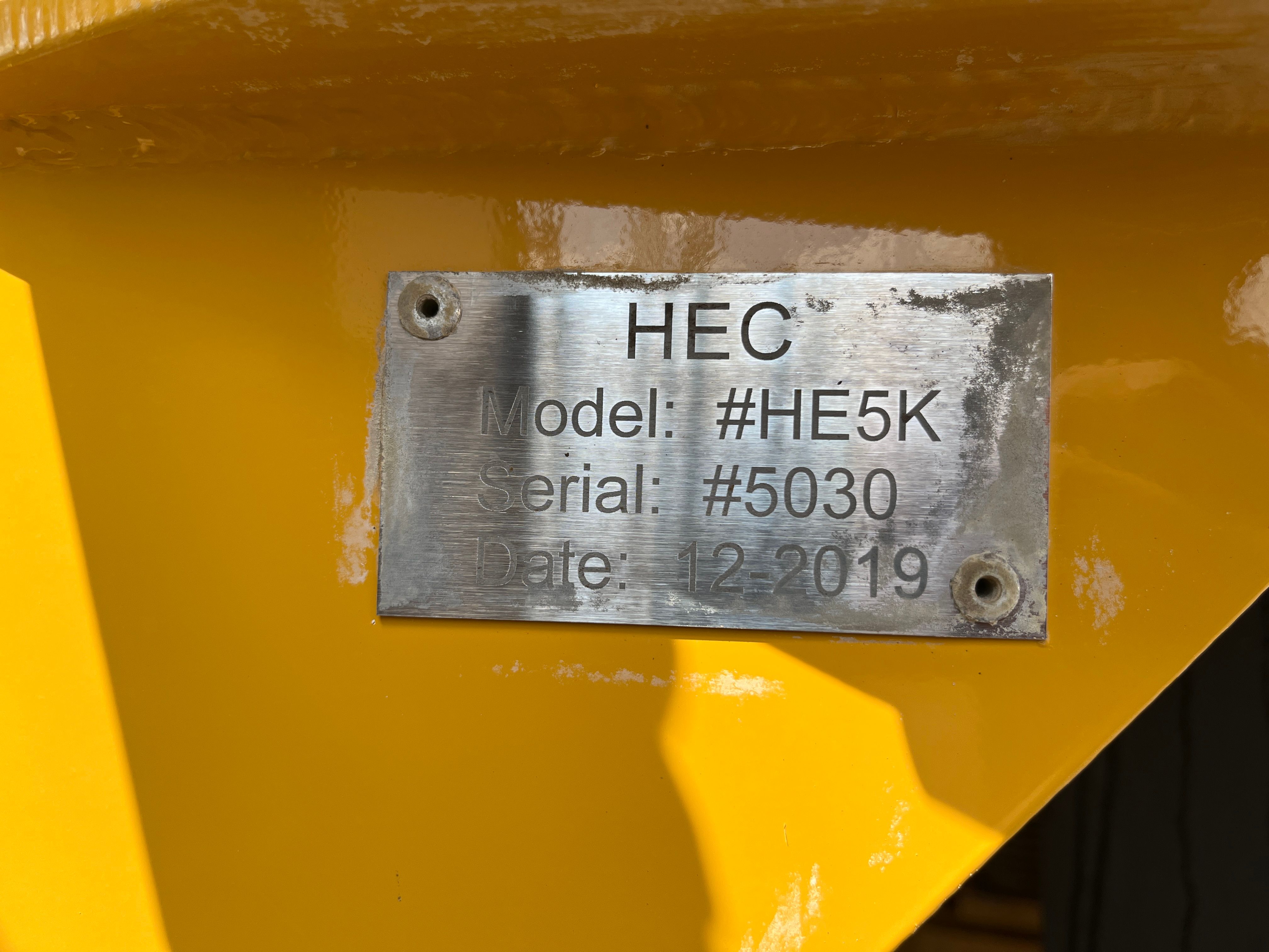 2016 BELL B25E Photo 17 Thumbnail