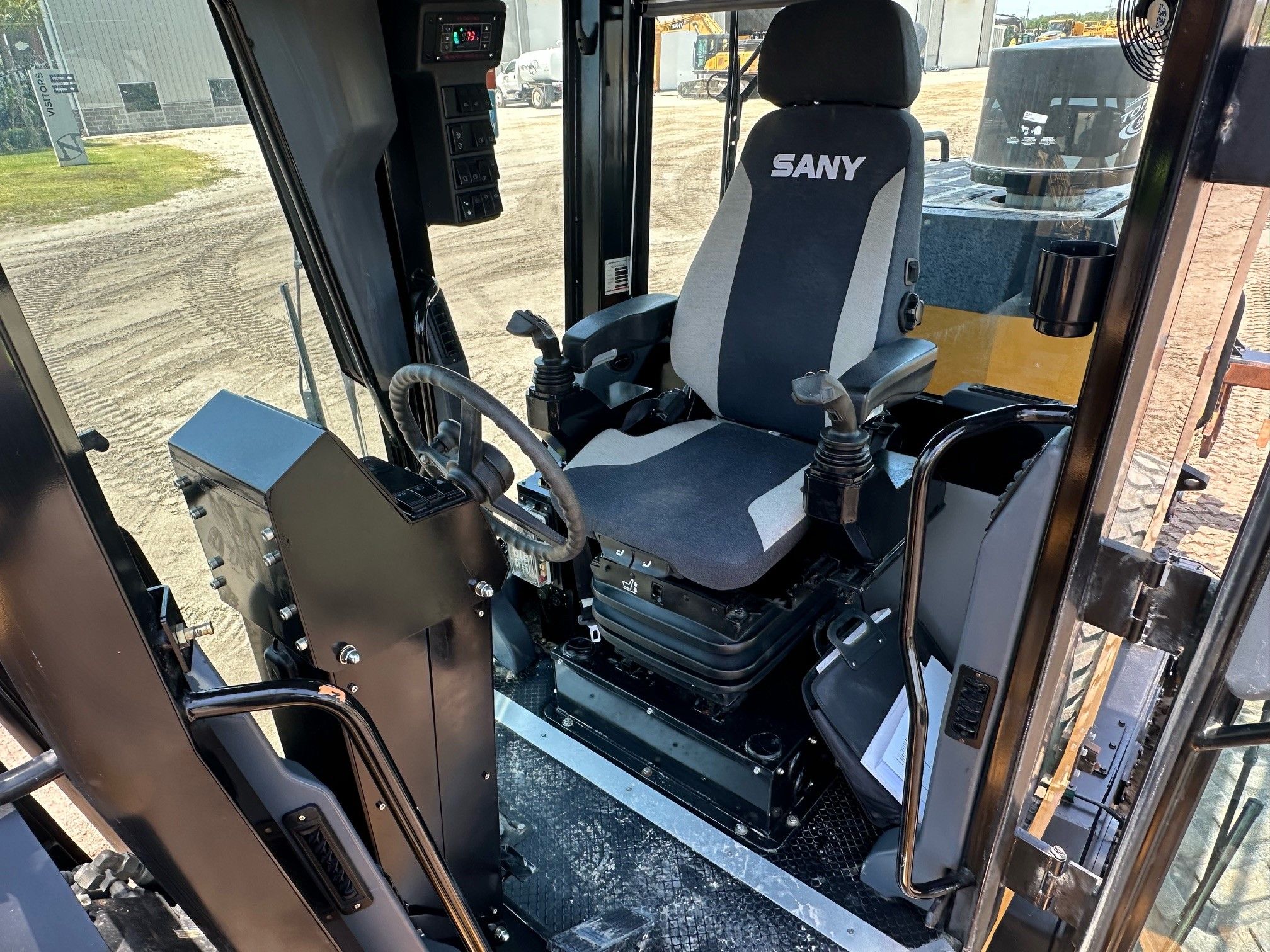 2022 SANY SMG200C-8 Photo 7 Thumbnail