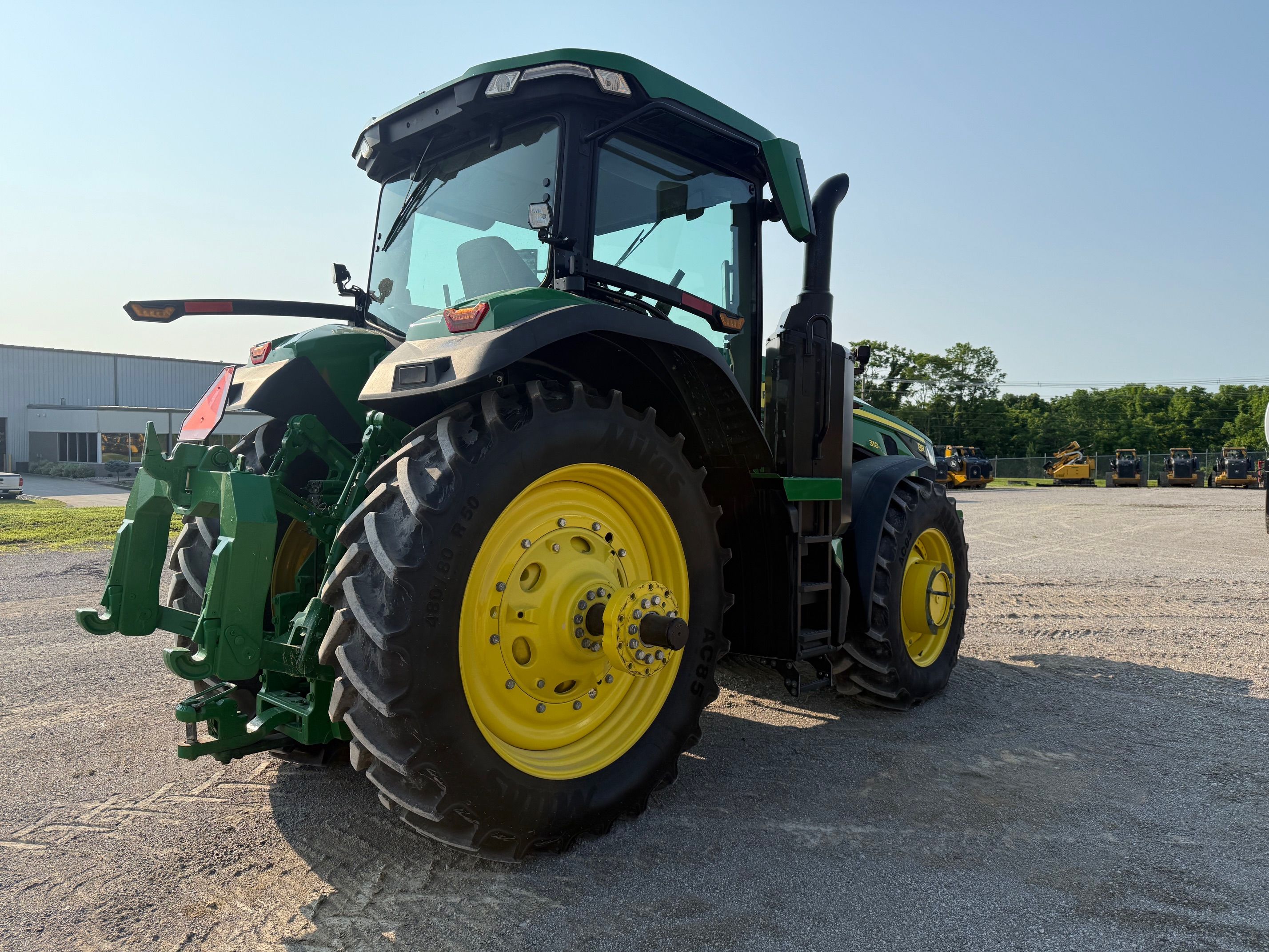 2023 JOHN DEERE 8R 310 Photo 5 Thumbnail